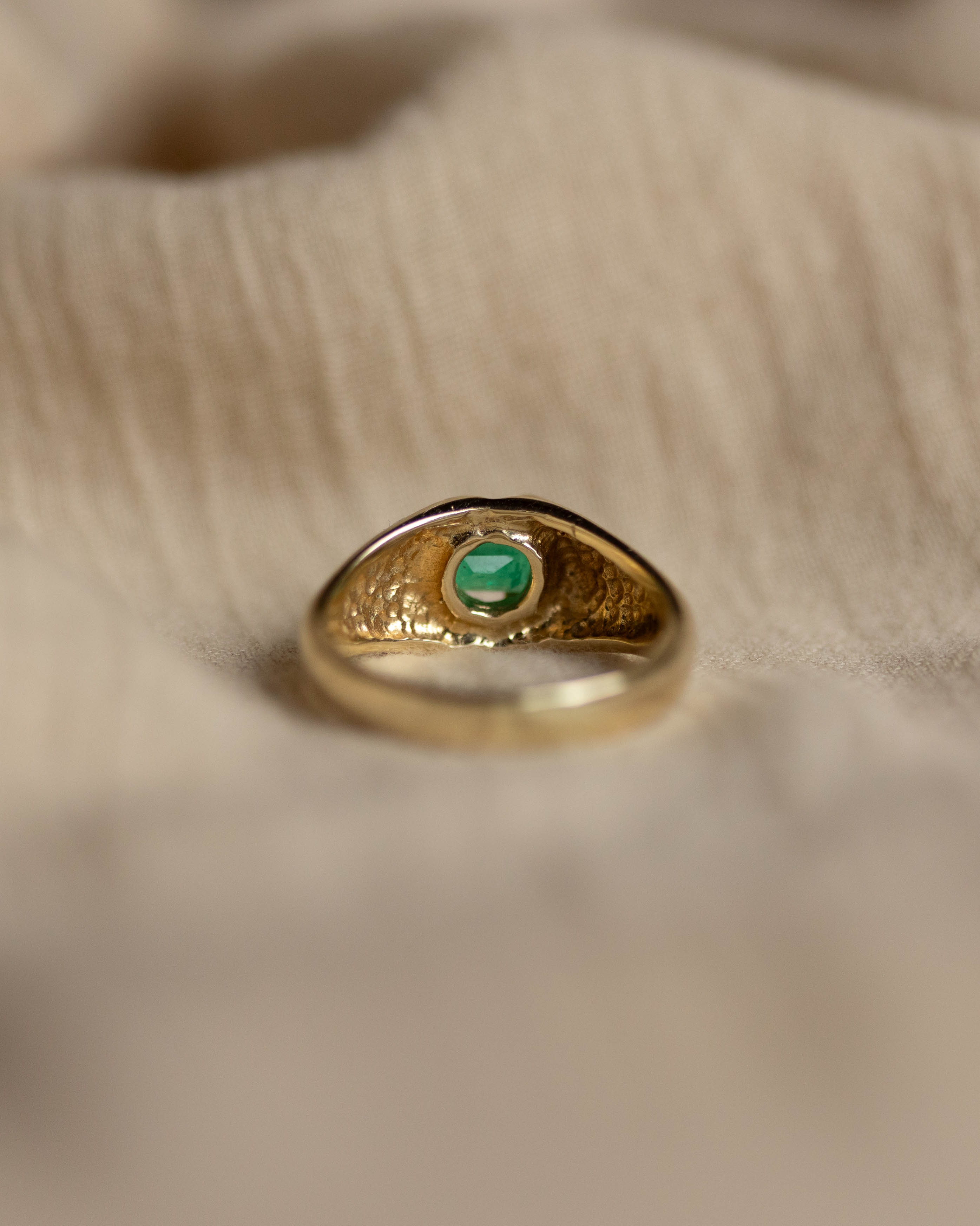 Jennet Vintage 14ct Gold Single Stone Emerald Ring