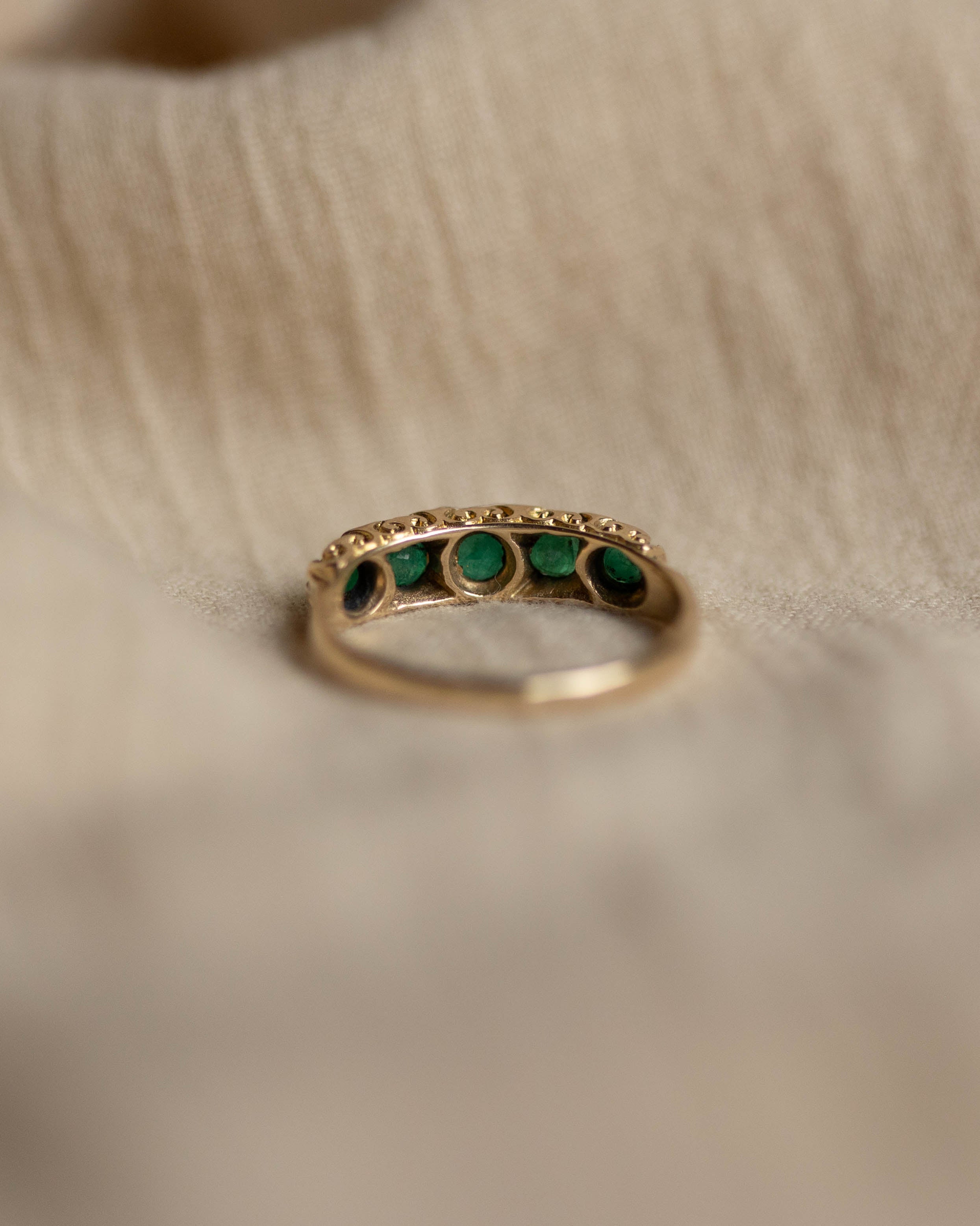 Alethia 1974 Vintage 9ct Gold Emerald & Diamond Five Stone Ring