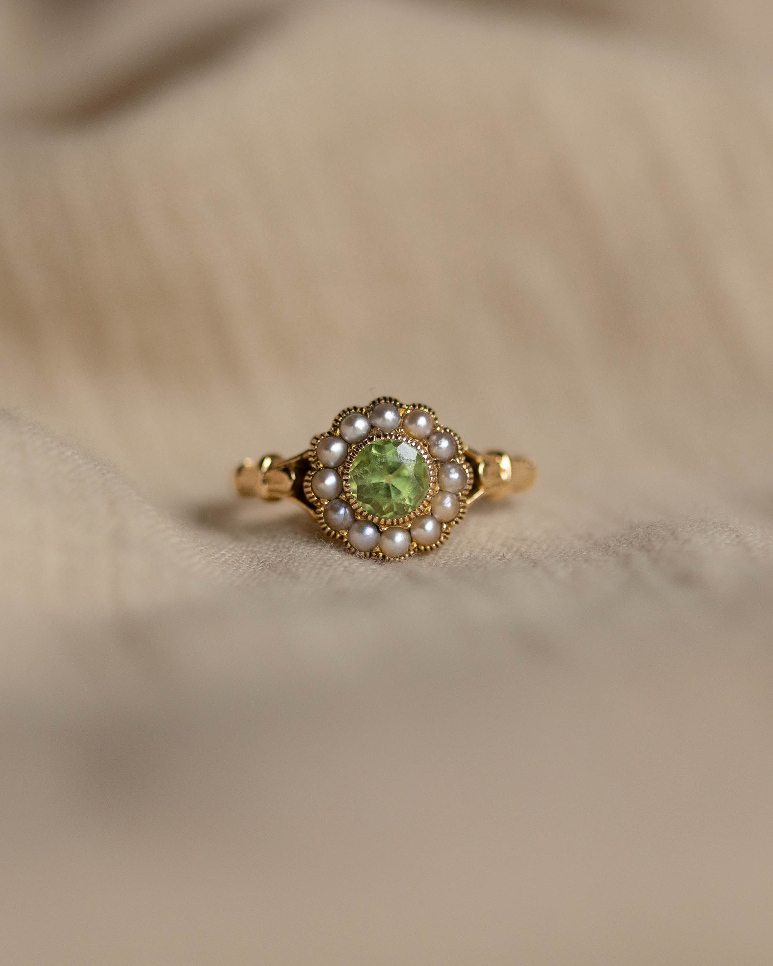 Annaliese Vintage 18ct Gold Peridot & Pearl Cluster Ring