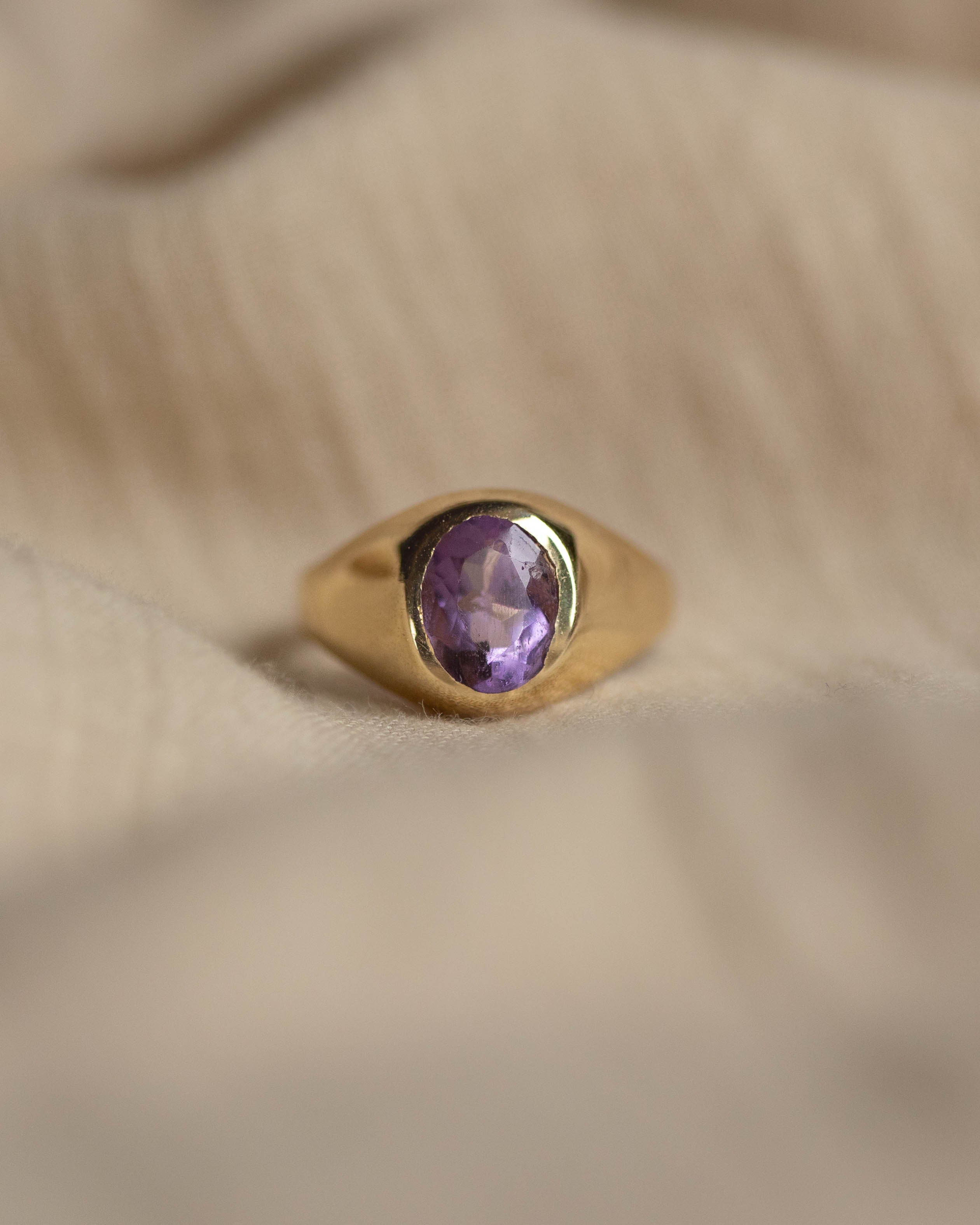 Marise 1970 Vintage 9ct Gold Amethyst Single Stone Signet Ring