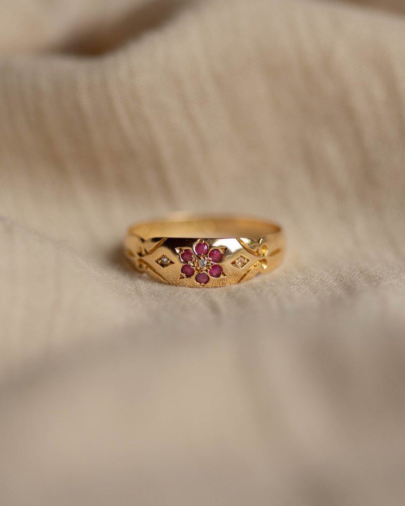 Ida 1919 Antique 18ct Gold Ruby & Diamond Flowerhead Ring