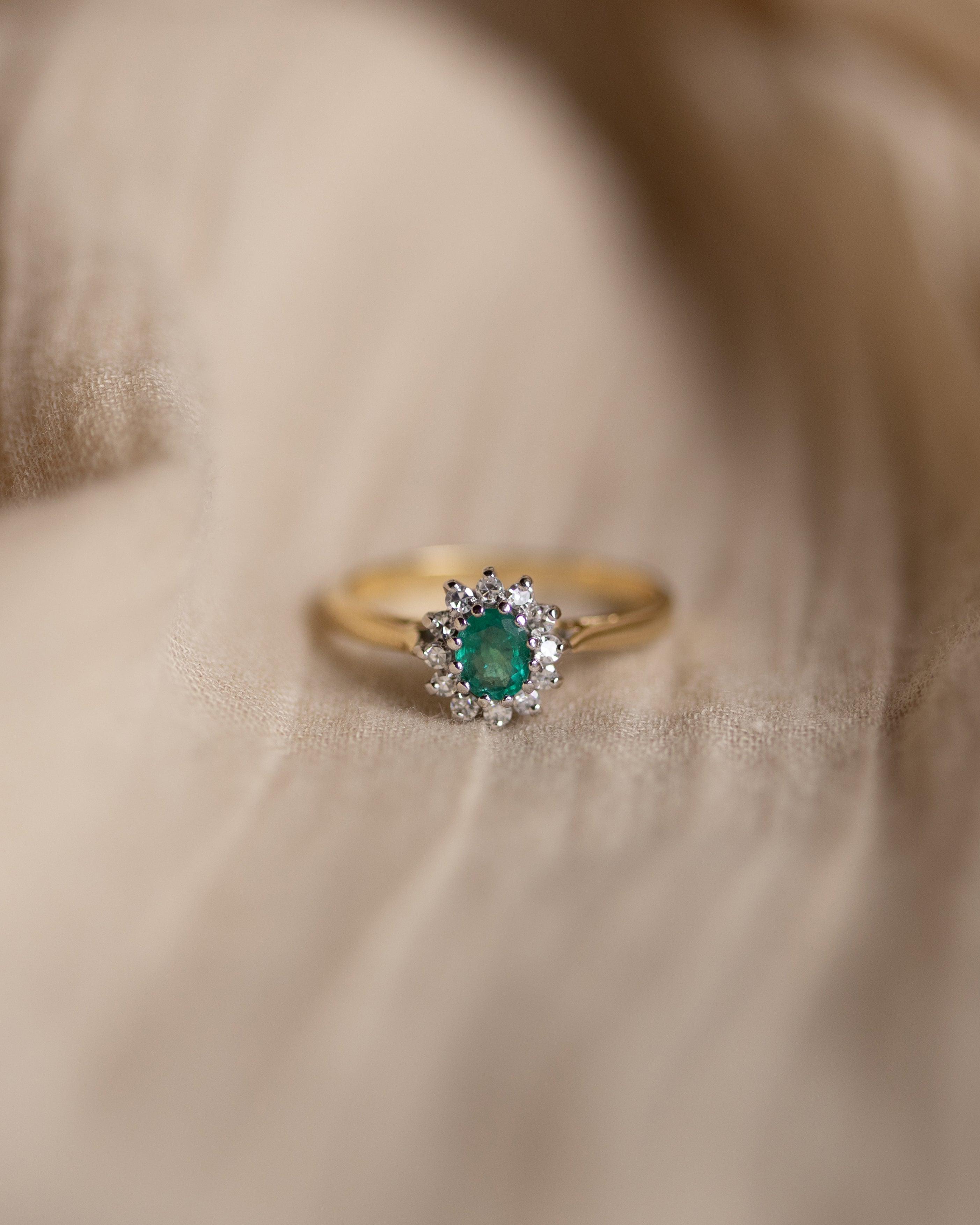 Polly 1994 Vintage 18ct Gold Emerald & Diamond Cluster Ring