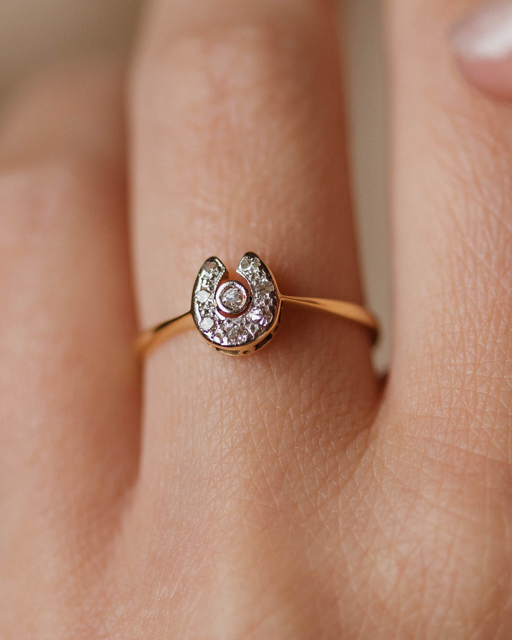 Claude Antique Art Deco 18ct Gold Diamond Horseshoe Ring