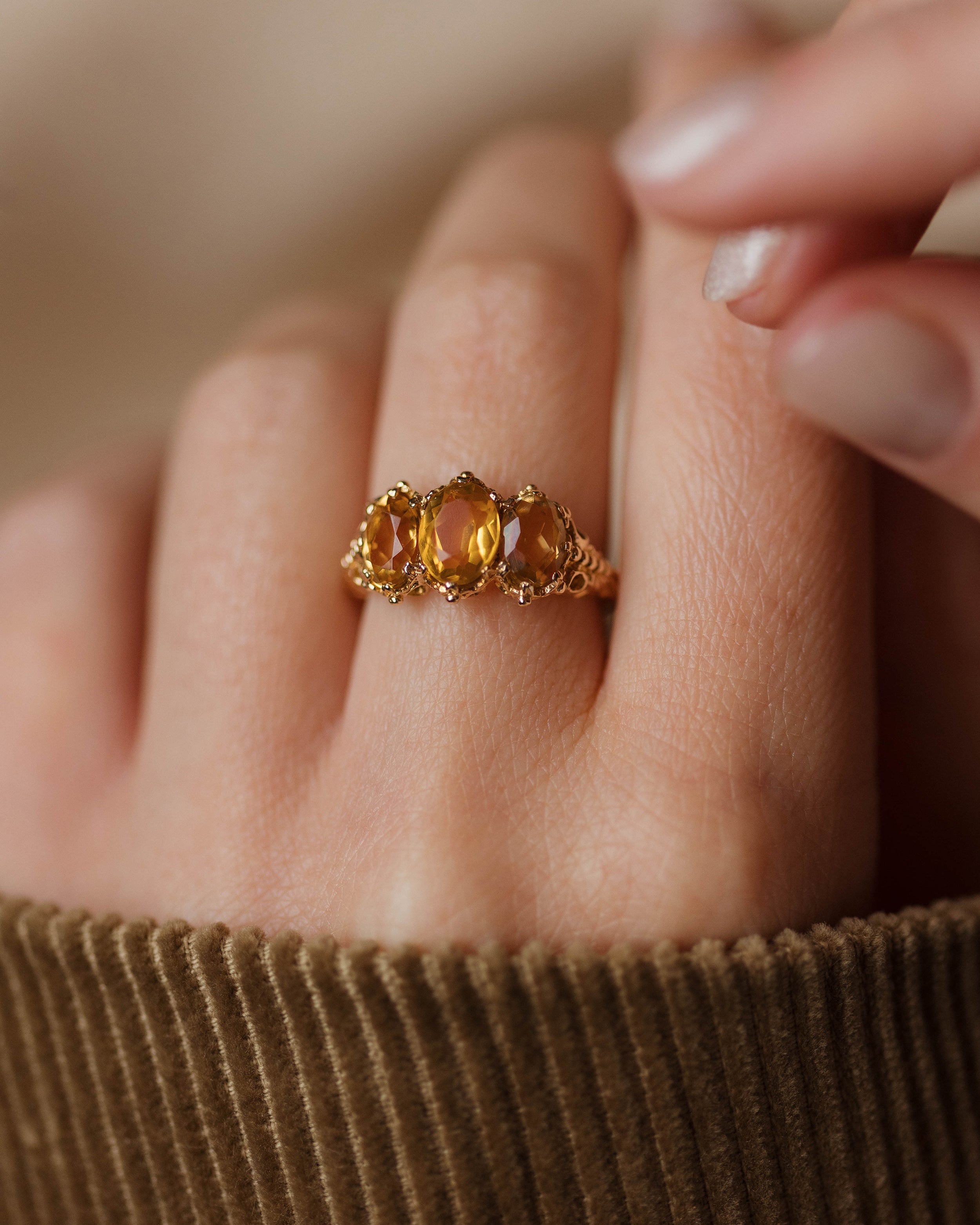 Edna 1971 Vintage 9ct Gold Citrine Trilogy Ring