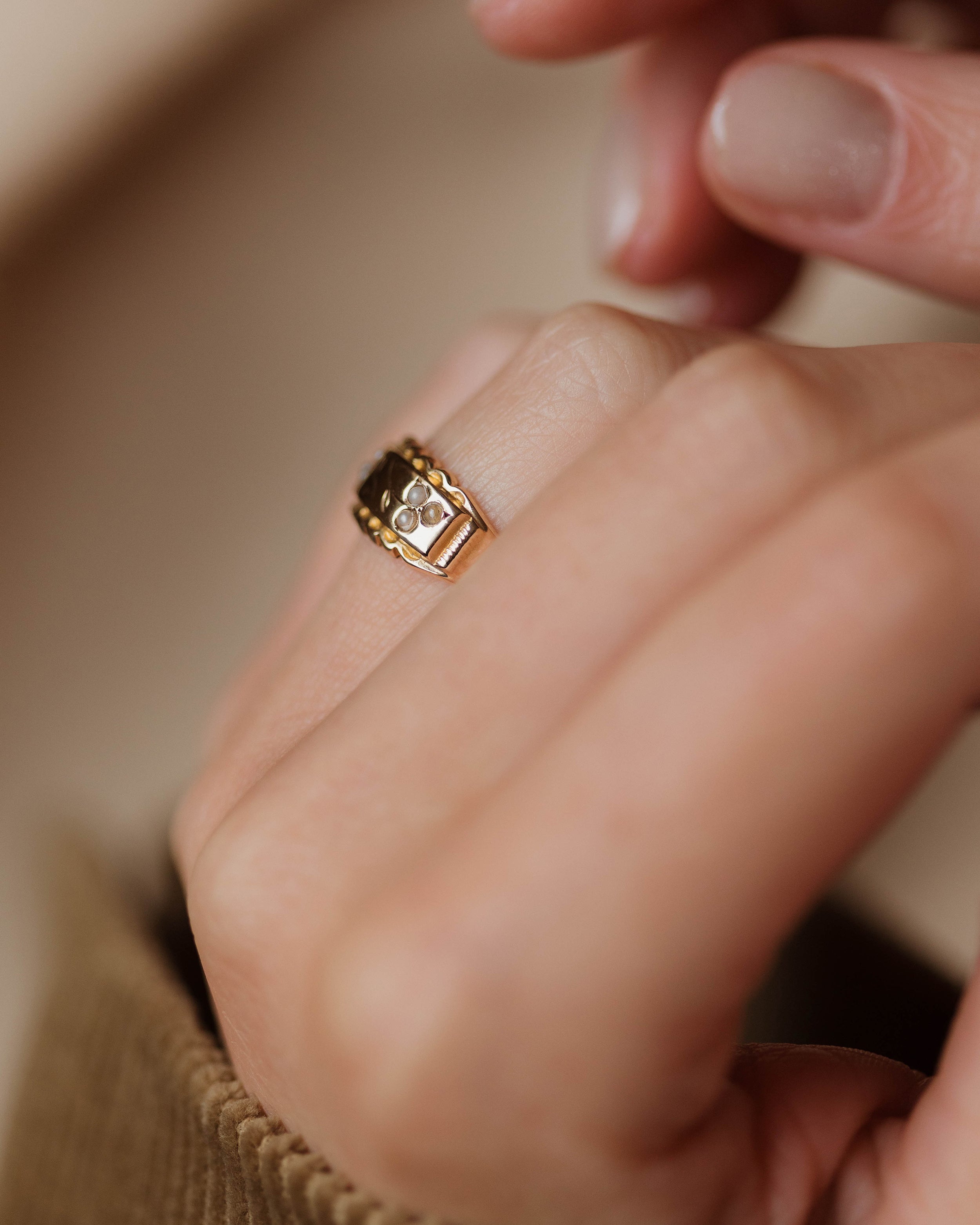 Fortuna 1898 Antique 9ct Gold Pearl Floral Ring