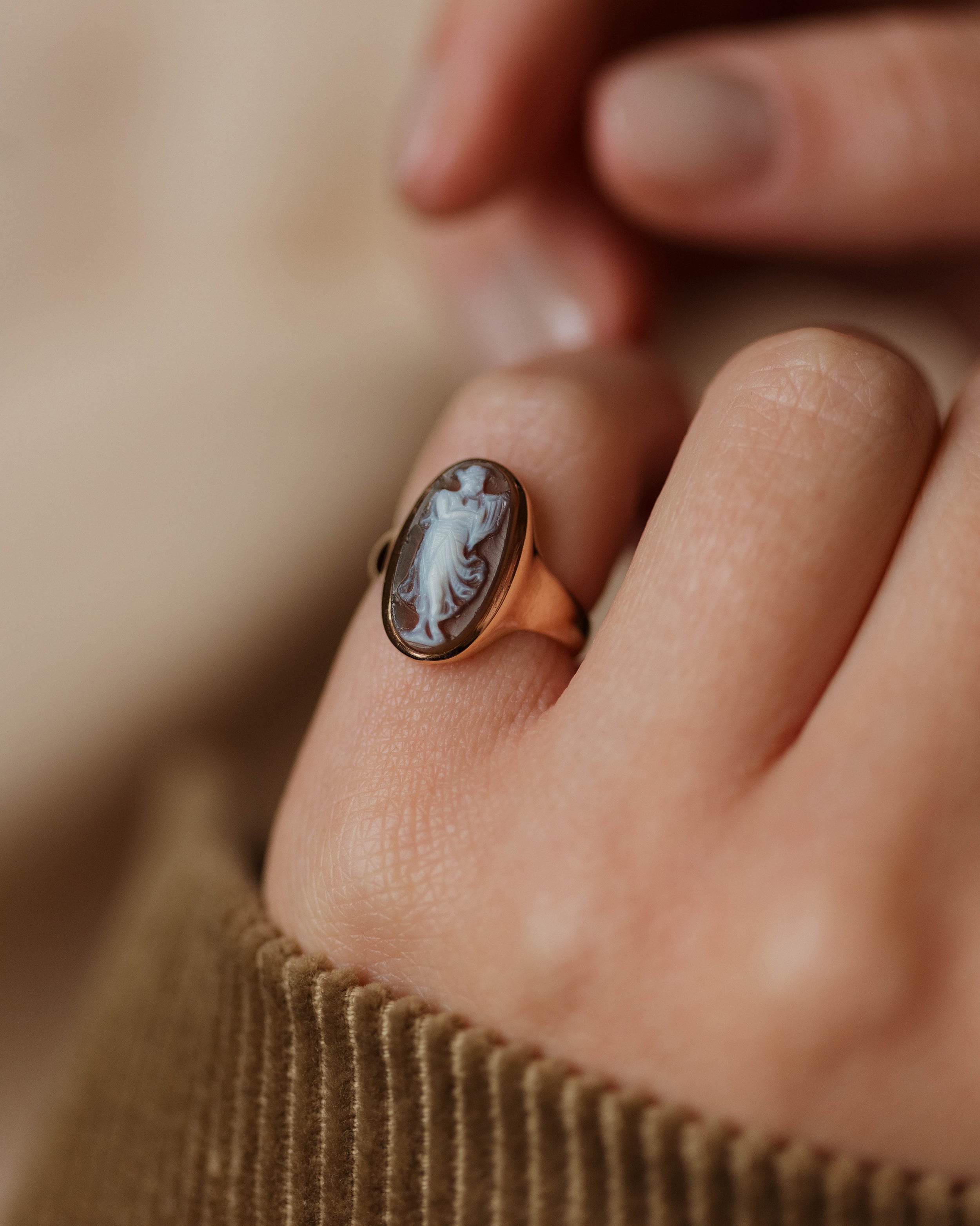 Image of Athena 1911 Antique 9ct Gold Sardonyx Cameo Ring