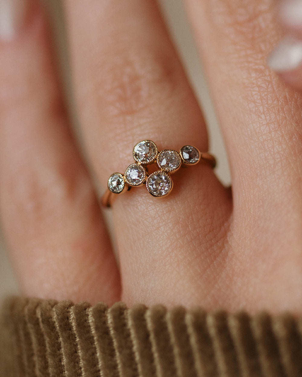 Elinor 1918 Antique Art Deco 18ct Gold Diamond Six Stone Ring