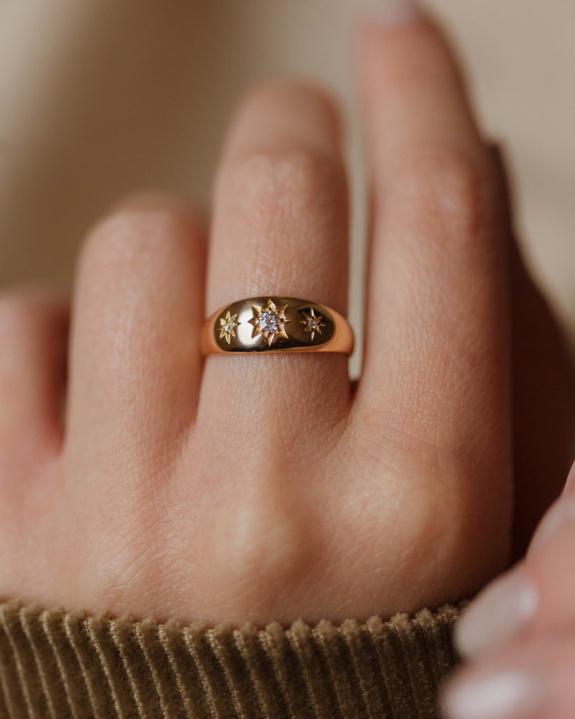 Jessamine 1907 Antique 18ct Gold Star Set Diamond Trilogy Ring