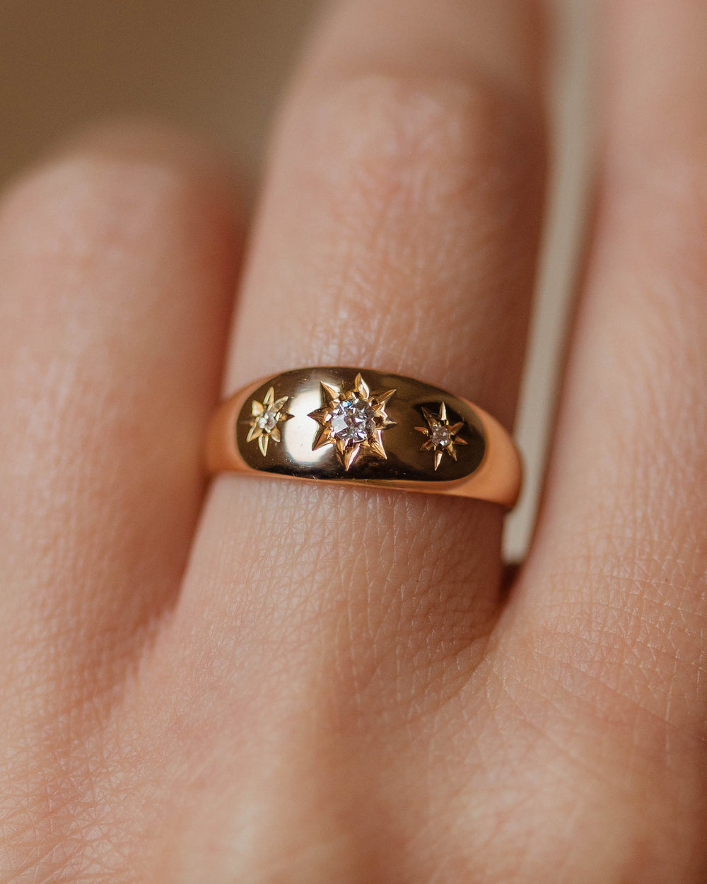 Jessamine 1907 Antique 18ct Gold Star Set Diamond Trilogy Ring