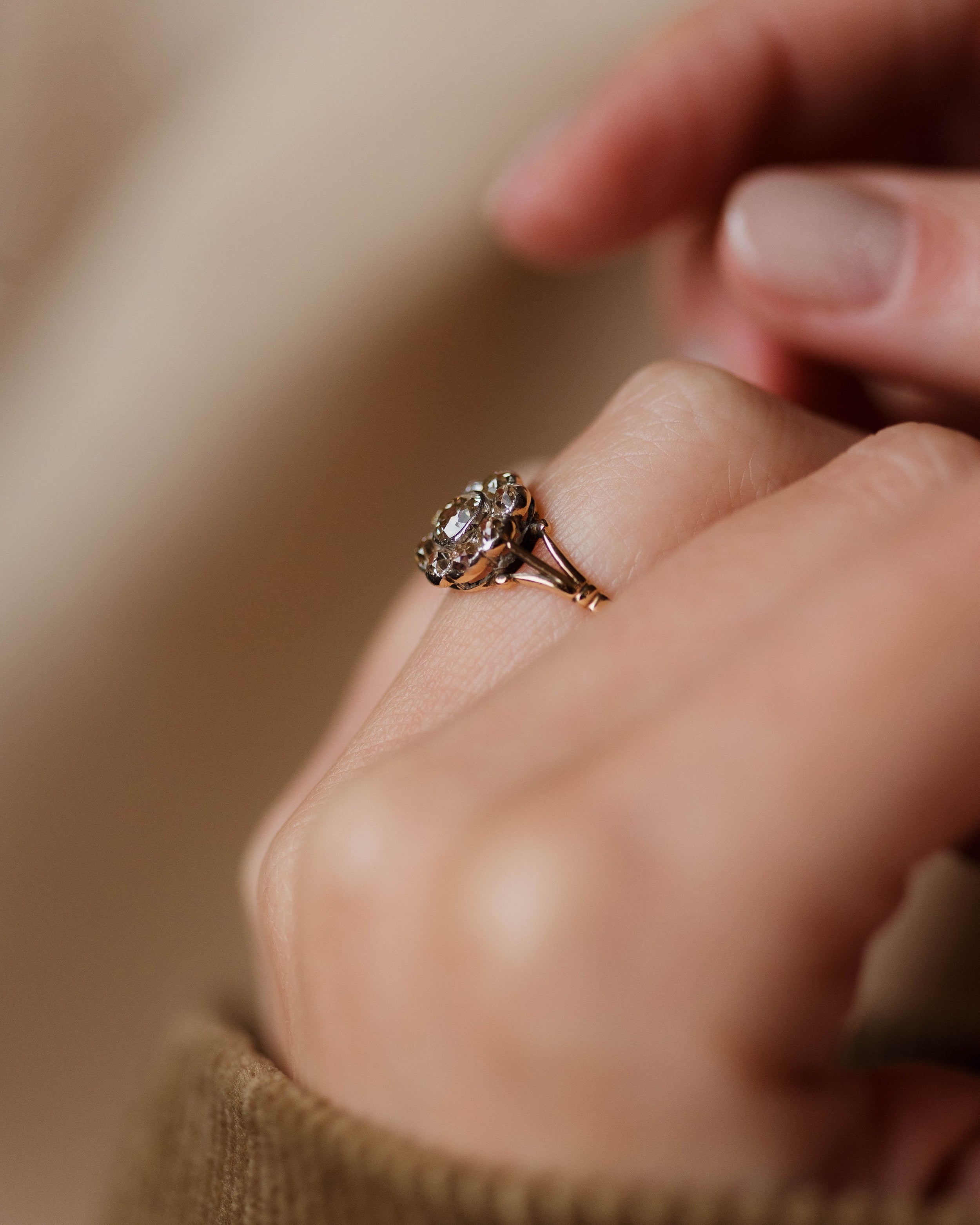 Sybil Antique Edwardian 9ct Gold Diamond Daisy Cluster Ring