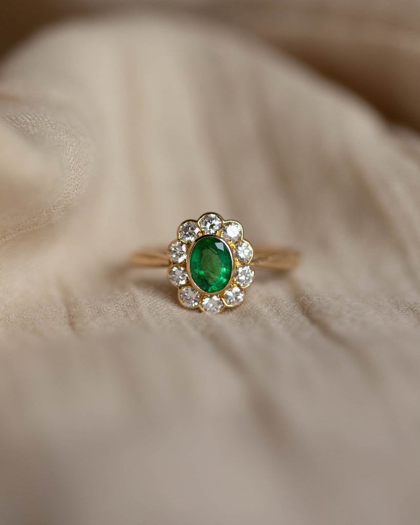 Marilou 1991 Vintage 18ct Gold Emerald & Diamond Cluster Ring