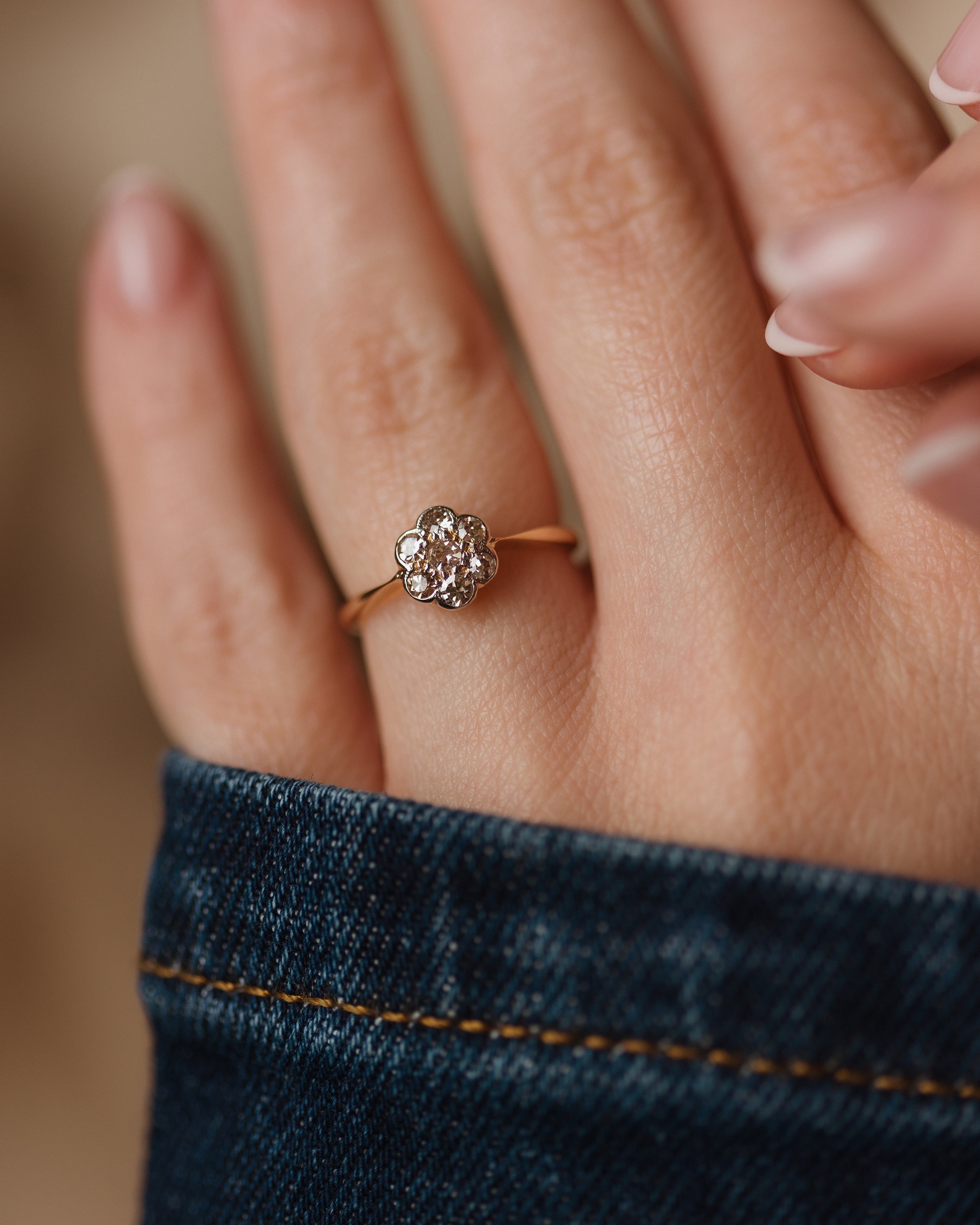Irena Vintage 18ct Gold Diamond Daisy Cluster Ring
