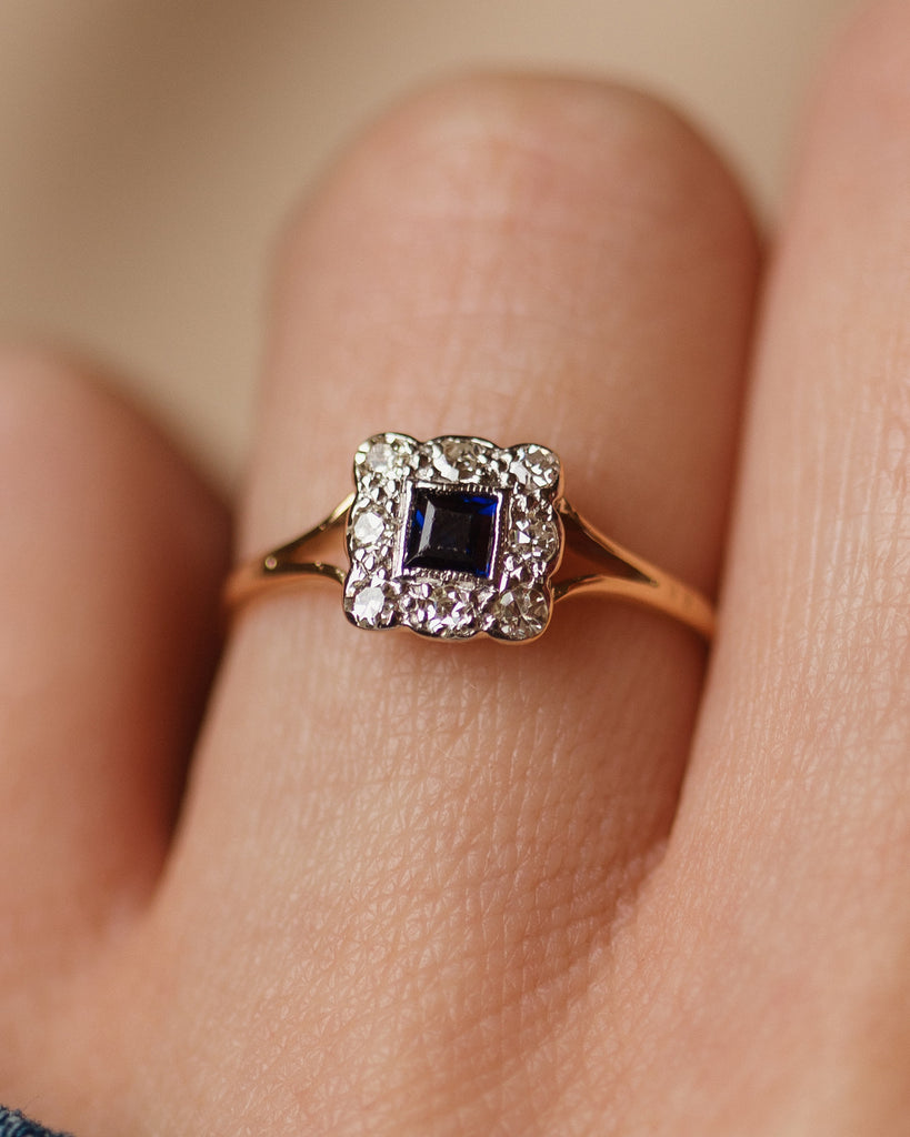 René 1975 Vintage 18ct Gold Sapphire & Diamond Cluster Ring