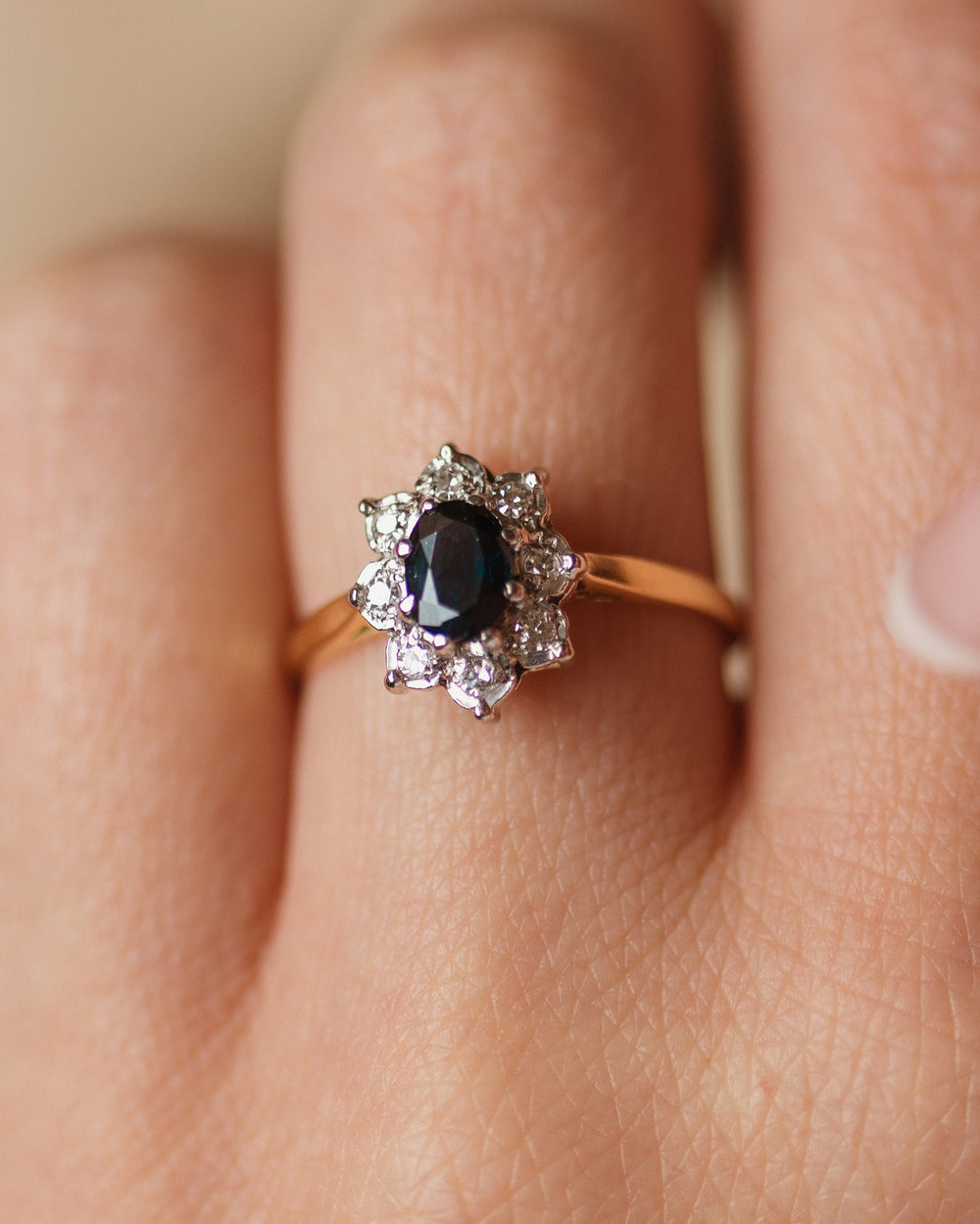 Nancie Vintage 18ct Gold Sapphire & Diamond Cluster Ring