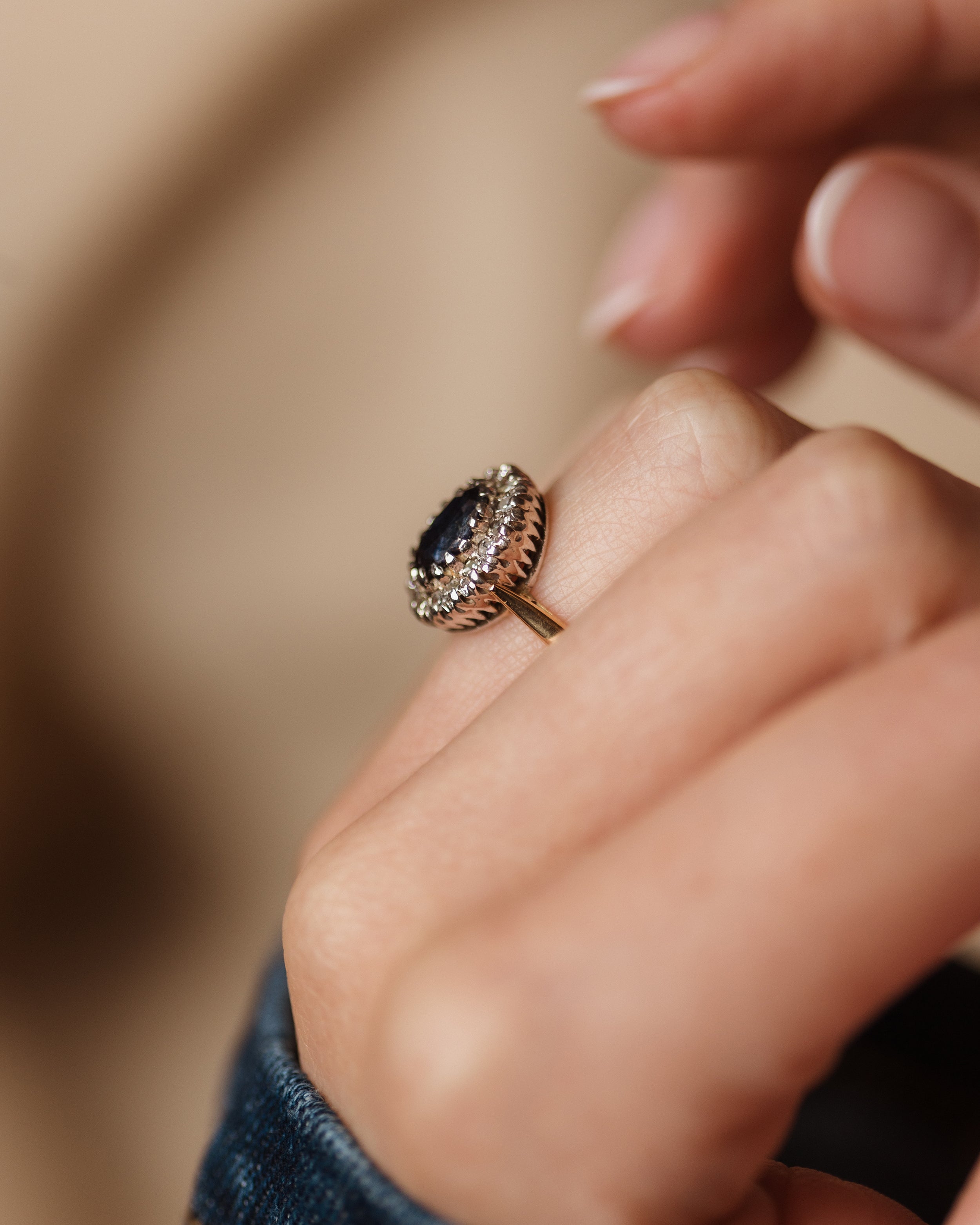 Camilla Vintage 18ct Gold Sapphire & Diamond Cluster Ring