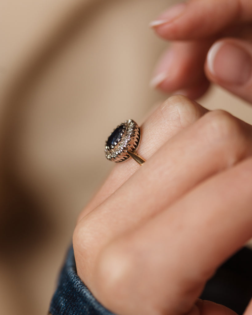 Camilla Vintage 18ct Gold Sapphire & Diamond Cluster Ring