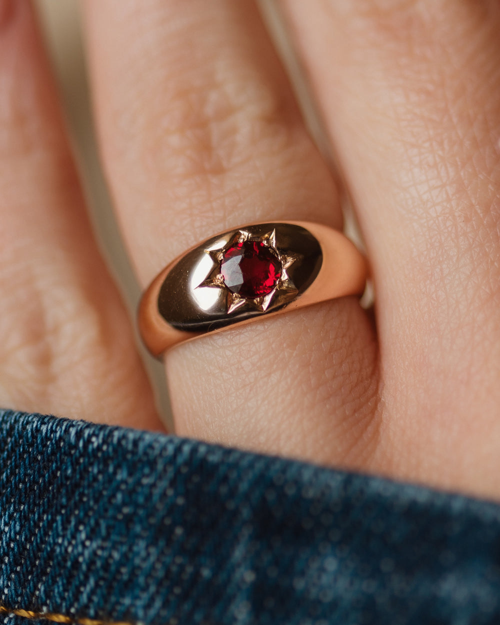 Theodore 1911 Antique 9ct Gold Star Set Garnet Ring