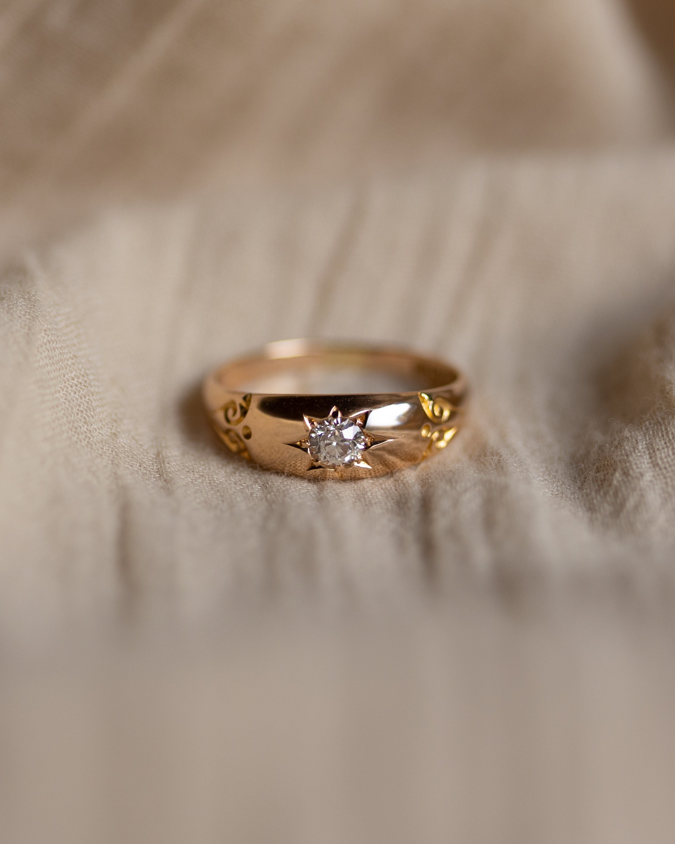 Alfreda 1897 Antique 18ct Gold Star Set Diamond Ring