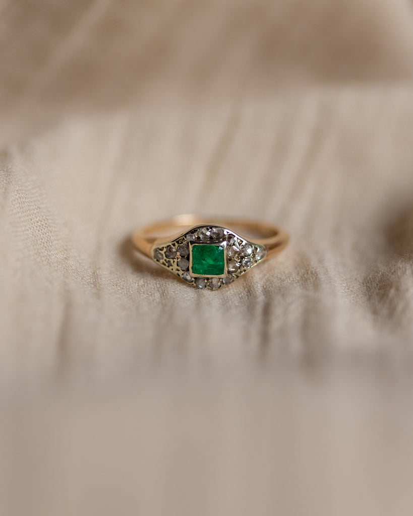 Colette Antique 18ct Gold Emerald & Diamond Cluster Ring
