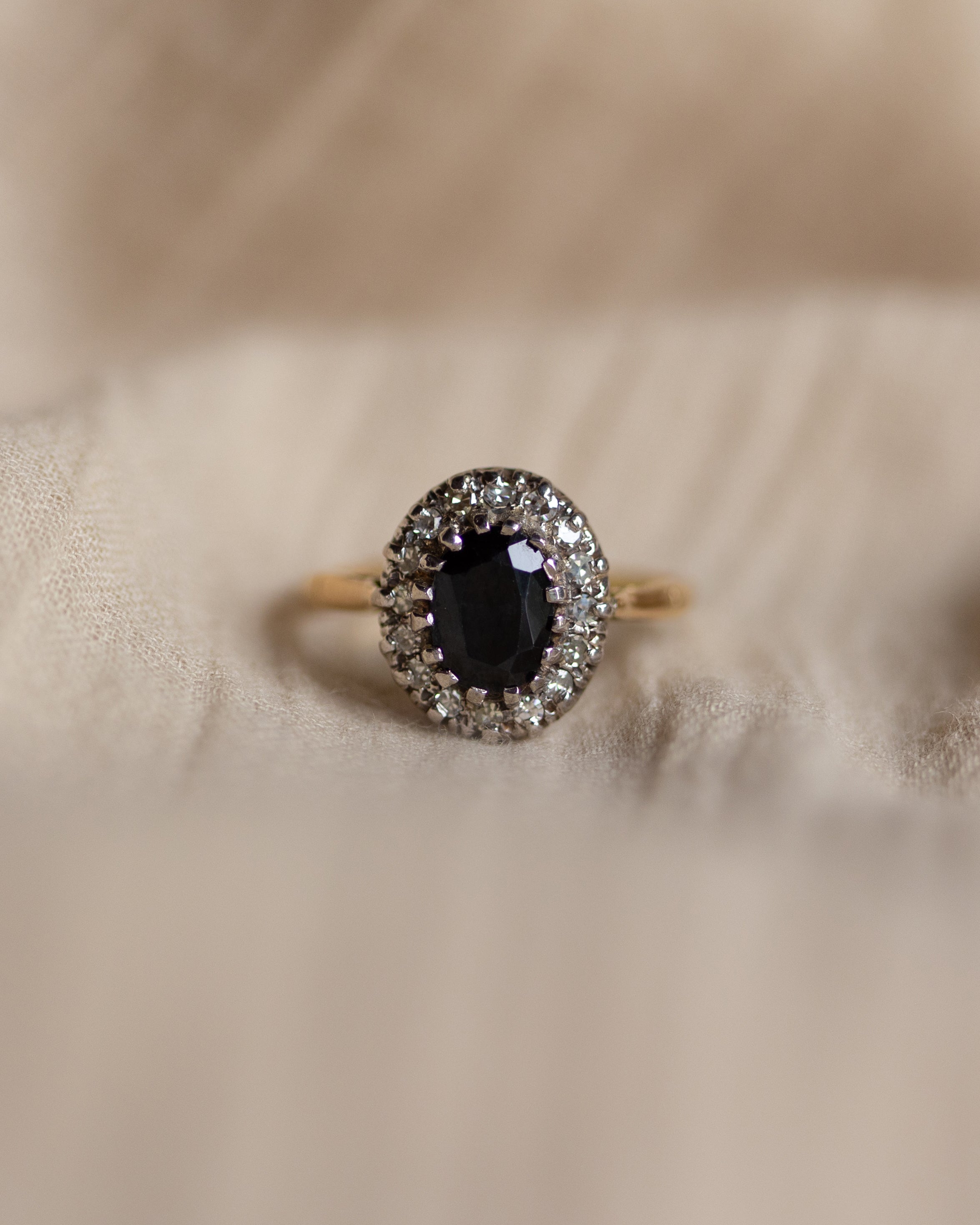 Camilla Vintage 18ct Gold Sapphire & Diamond Cluster Ring