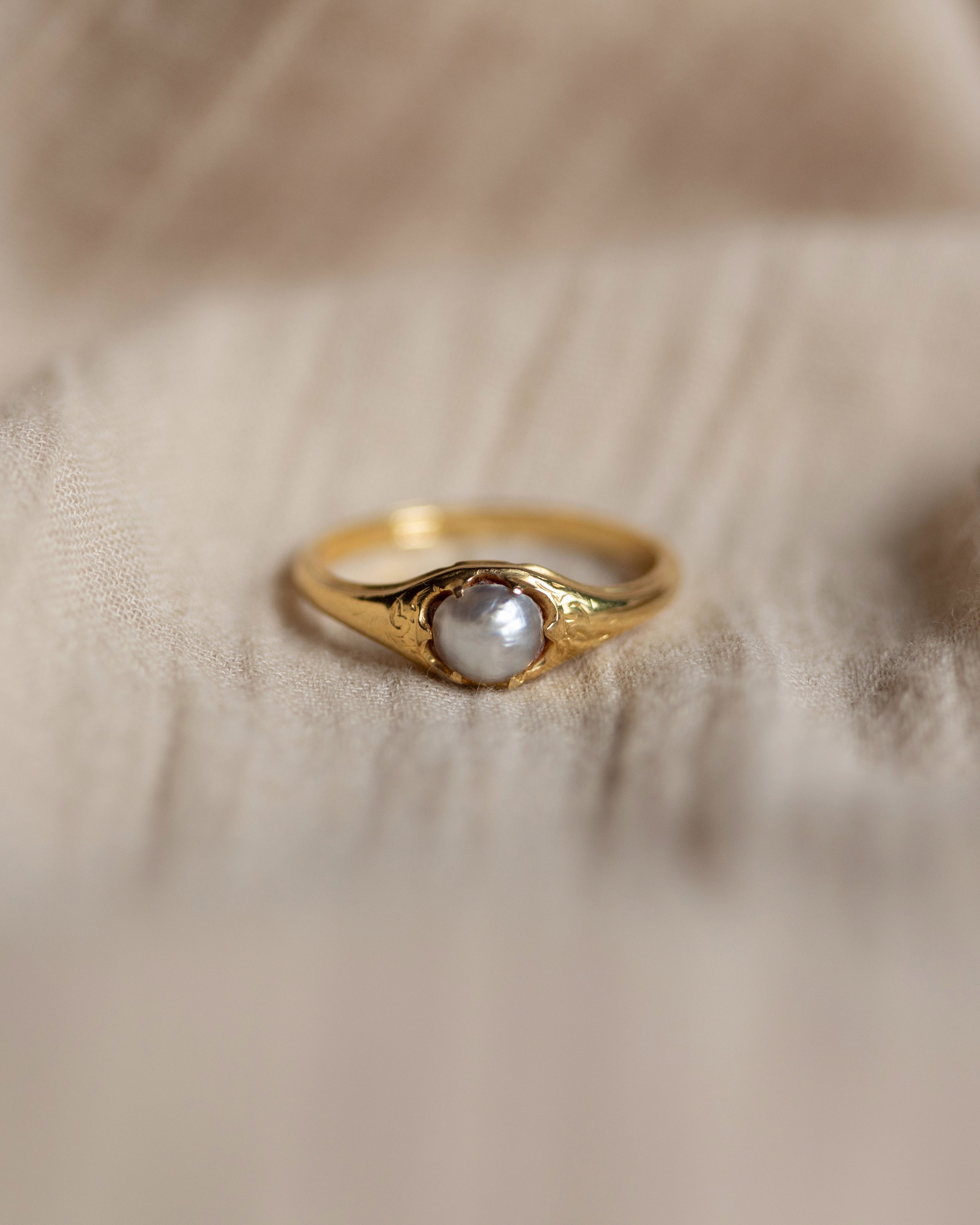 Franceline Antique 15ct Gold Pearl Single Stone Ring