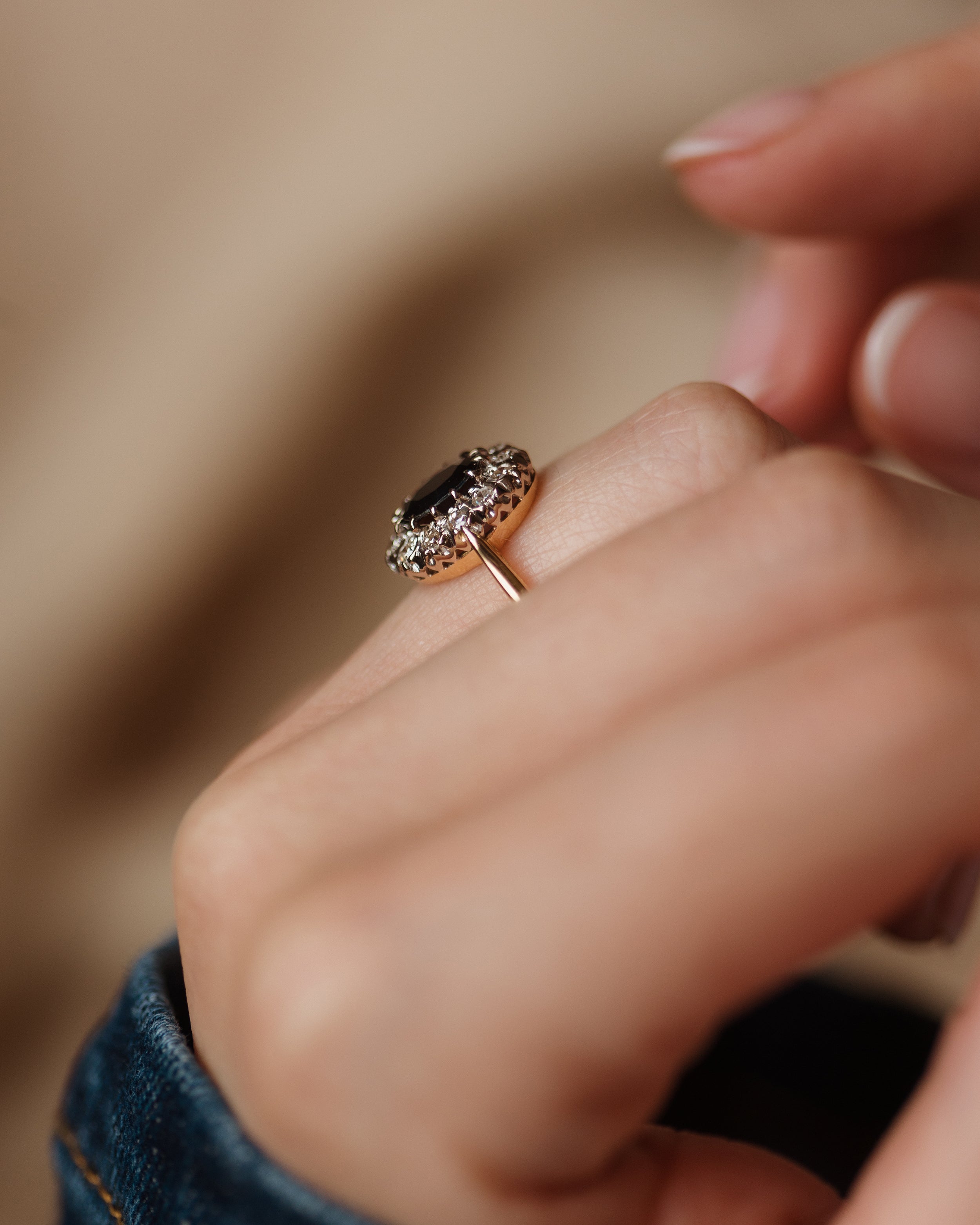 Muireann 1963 Vintage 18ct Gold Sapphire & Diamond Cluster Ring