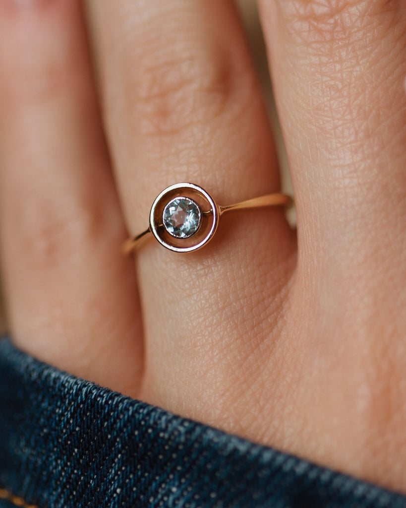 Eimear Antique Art Deco 18ct Gold Aquamarine Target Ring