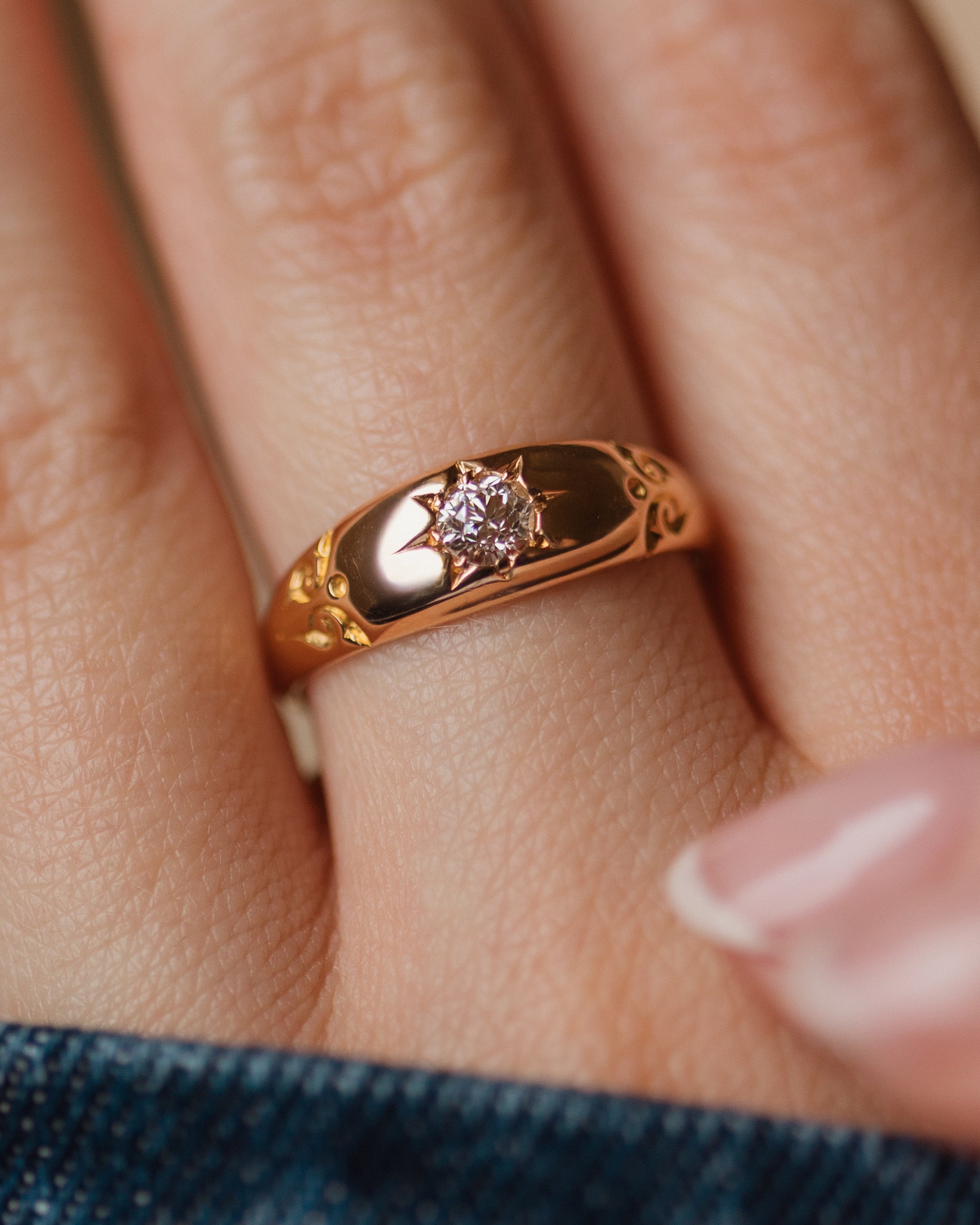 Alfreda 1897 Antique 18ct Gold Star Set Diamond Ring