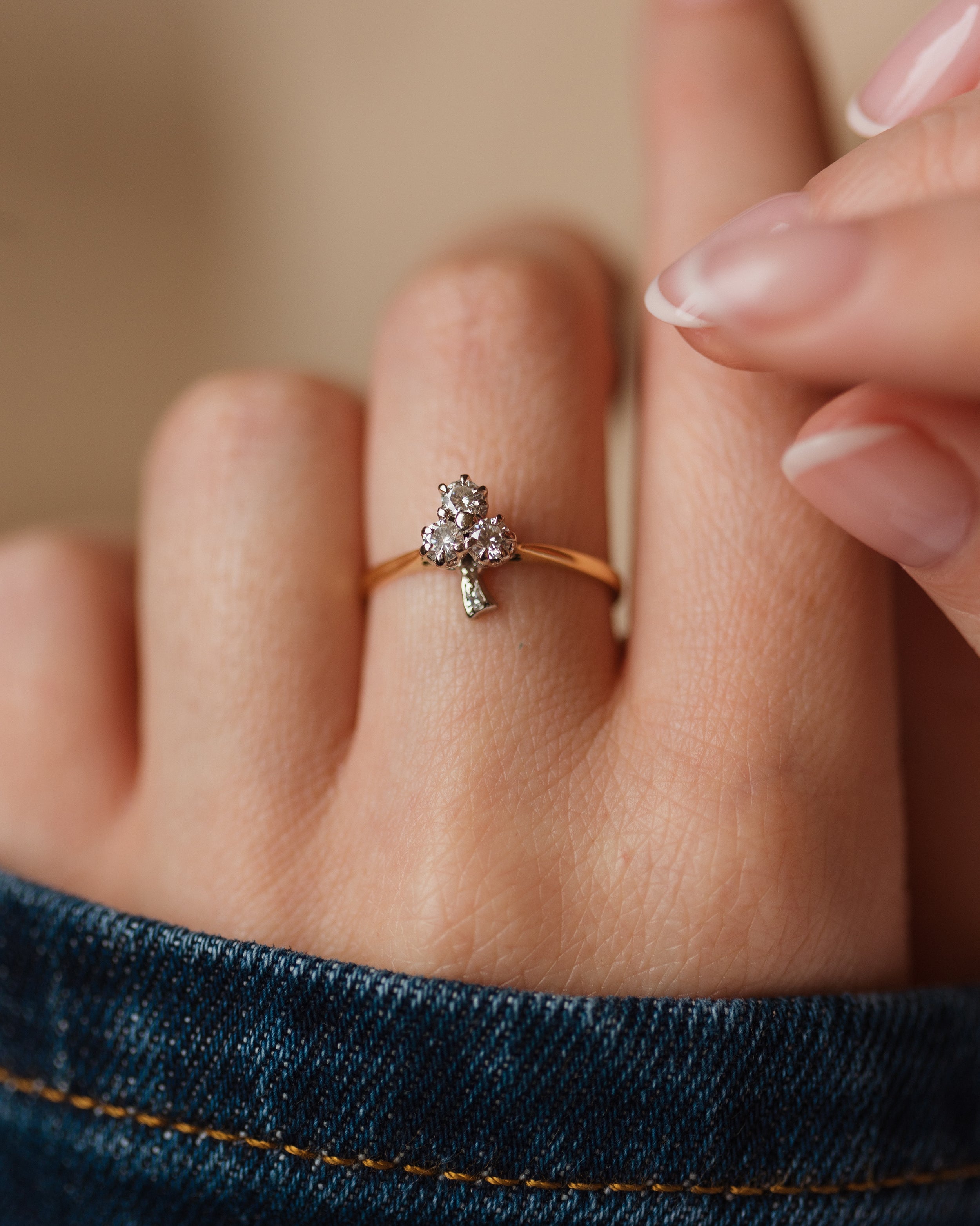 Image of Nóirín Vintage 18ct Gold Diamond Clover Ring