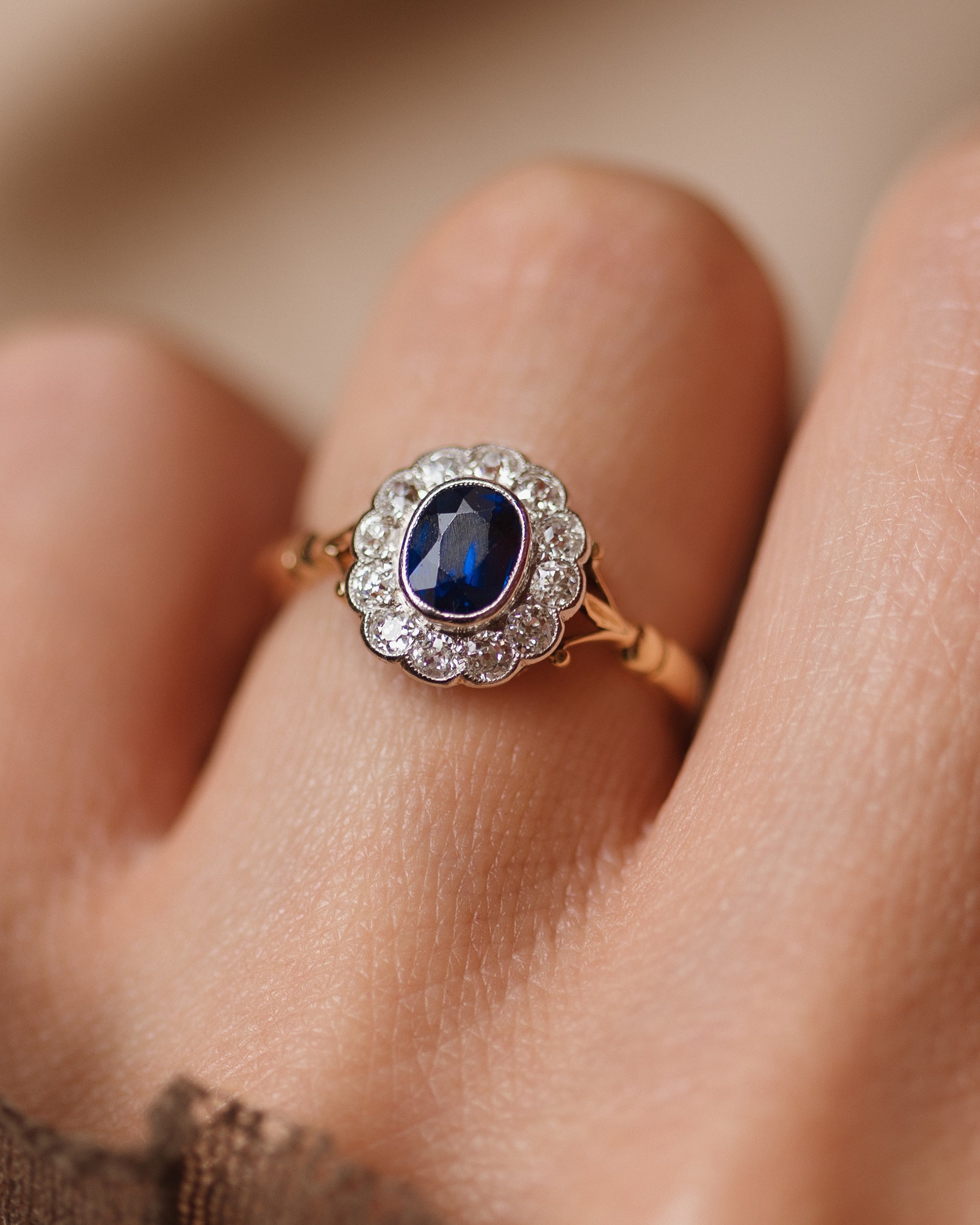 Mariam Antique 18ct Gold Sapphire & Diamond Cluster Ring