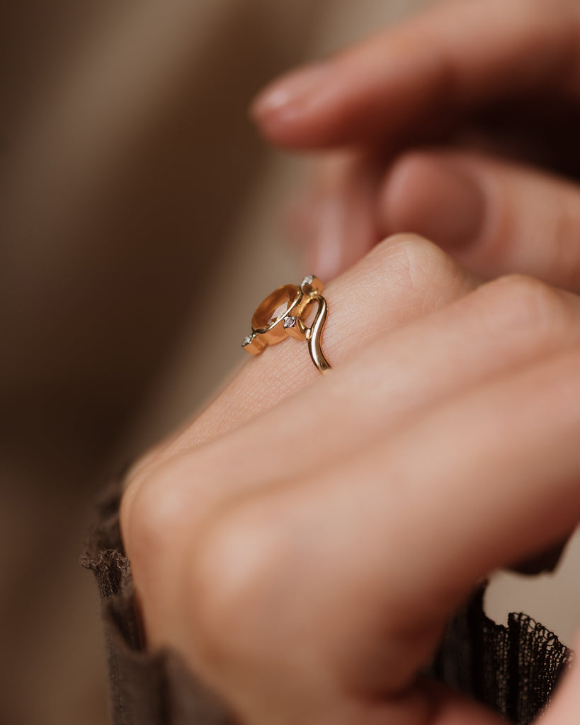 Clotilde Antique 18ct Gold Citrine & Diamond Five Stone Twist Ring