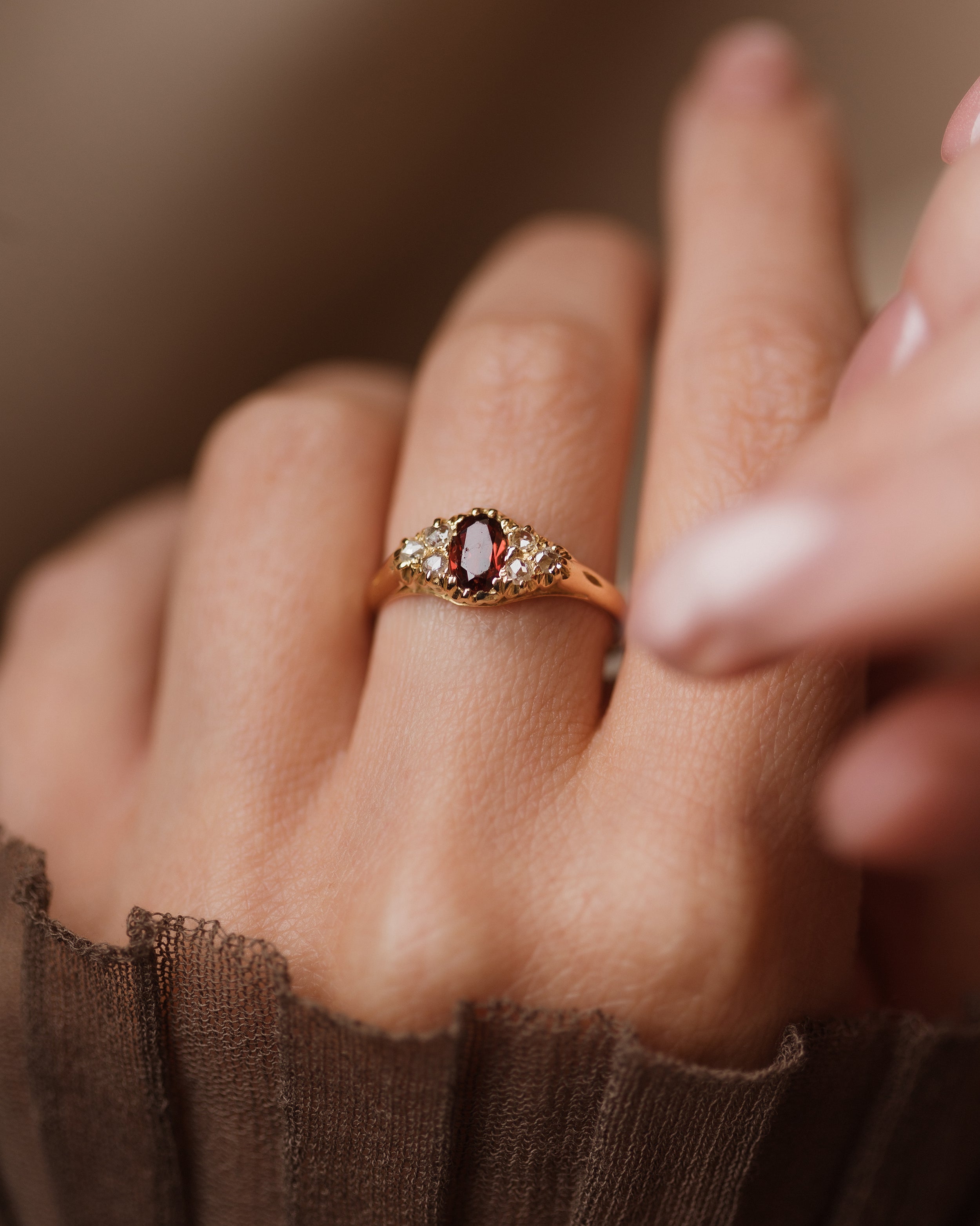 Florentina Antique 1912 18ct Gold Garnet & Diamond Ring