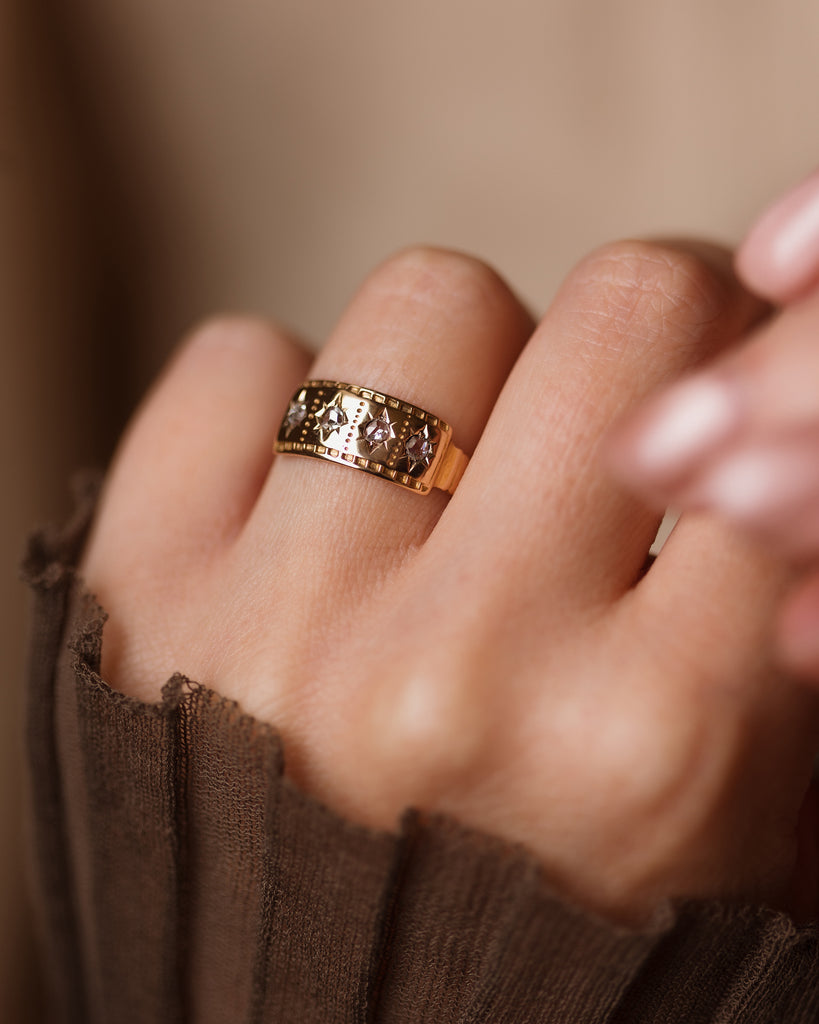 Calista 1884 Antique 18ct Gold Diamond Four Stone Ring