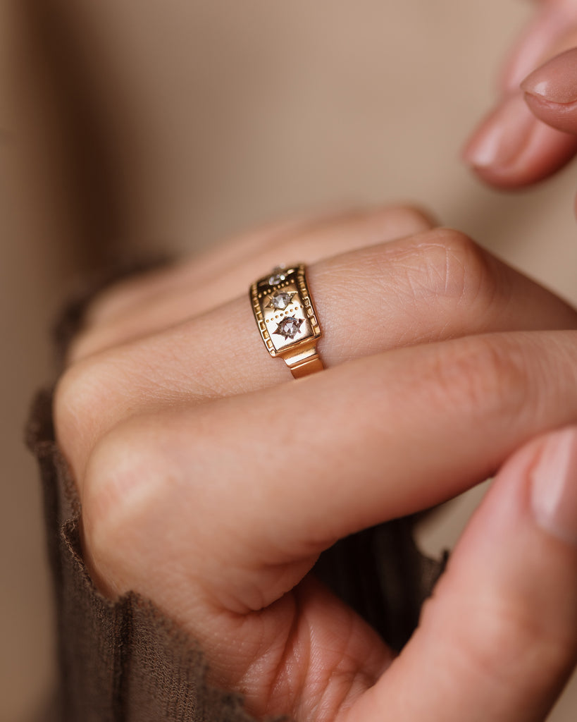 Calista 1884 Antique 18ct Gold Diamond Four Stone Ring