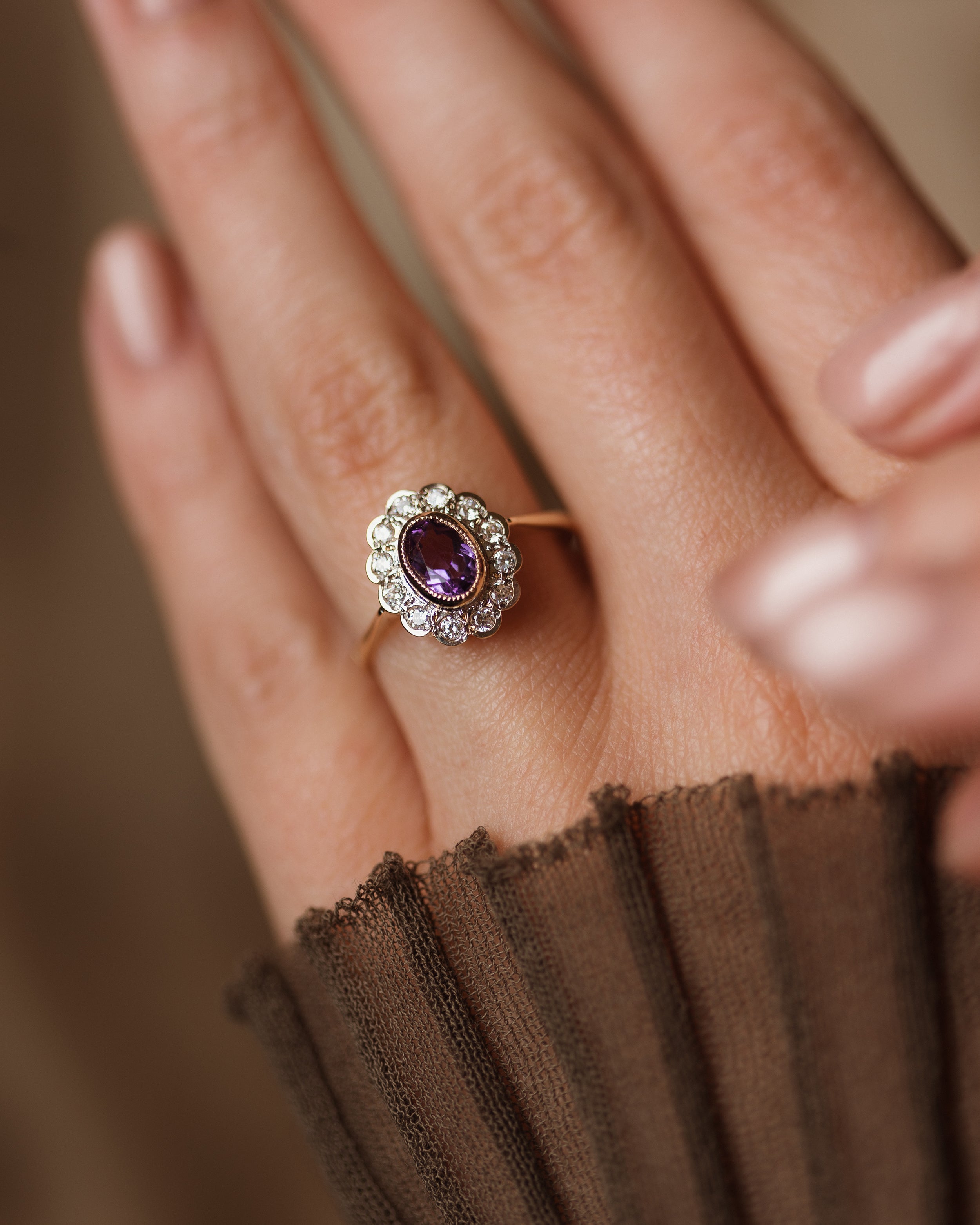 Image of Violet 1994 Vintage 9ct Gold Amethyst & CZ Cluster Ring