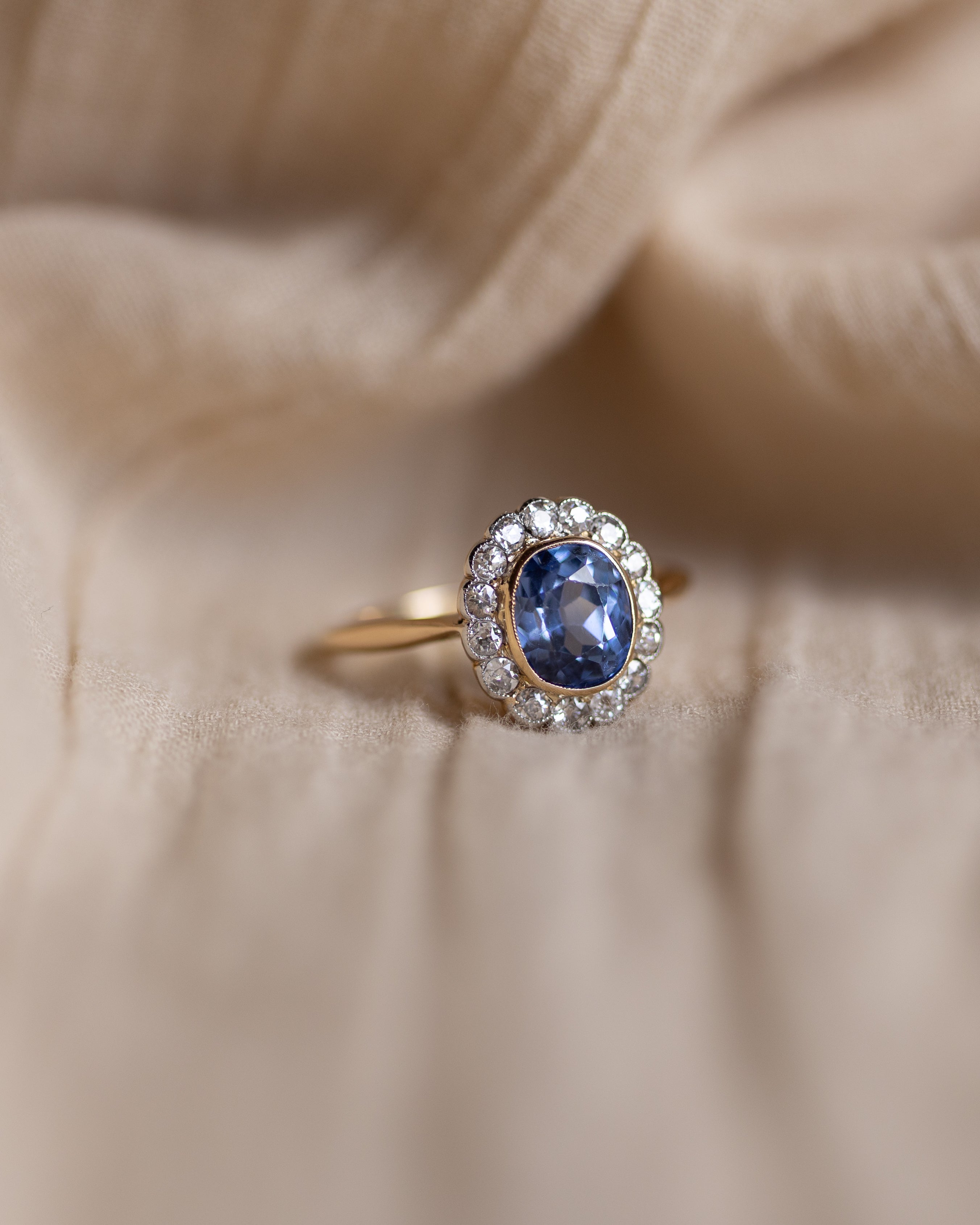 Clemency Antique 18ct Gold Sapphire & Diamond Cluster Ring