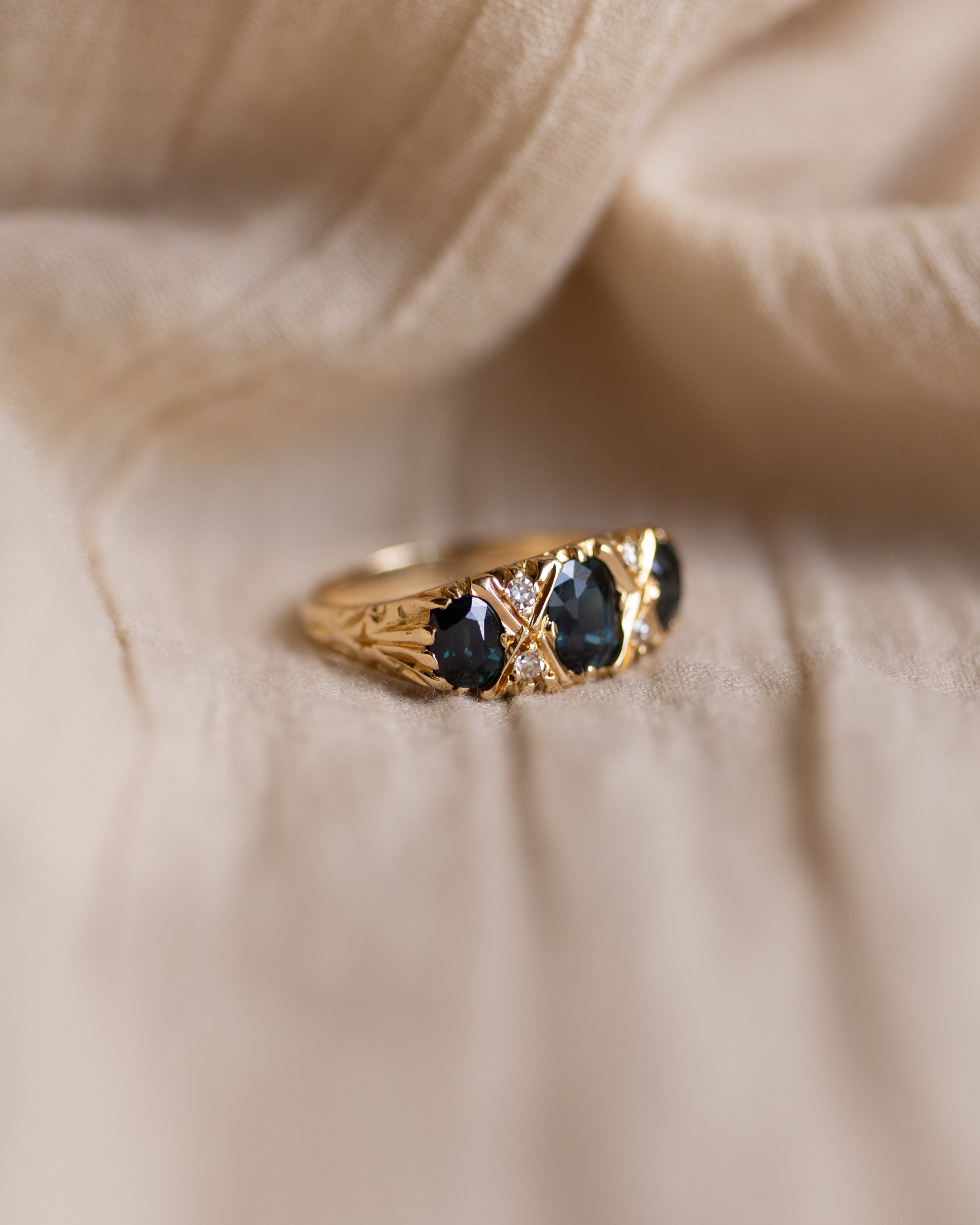Marceline Vintage 18ct Gold Sapphire & Diamond Seven Stone Ring