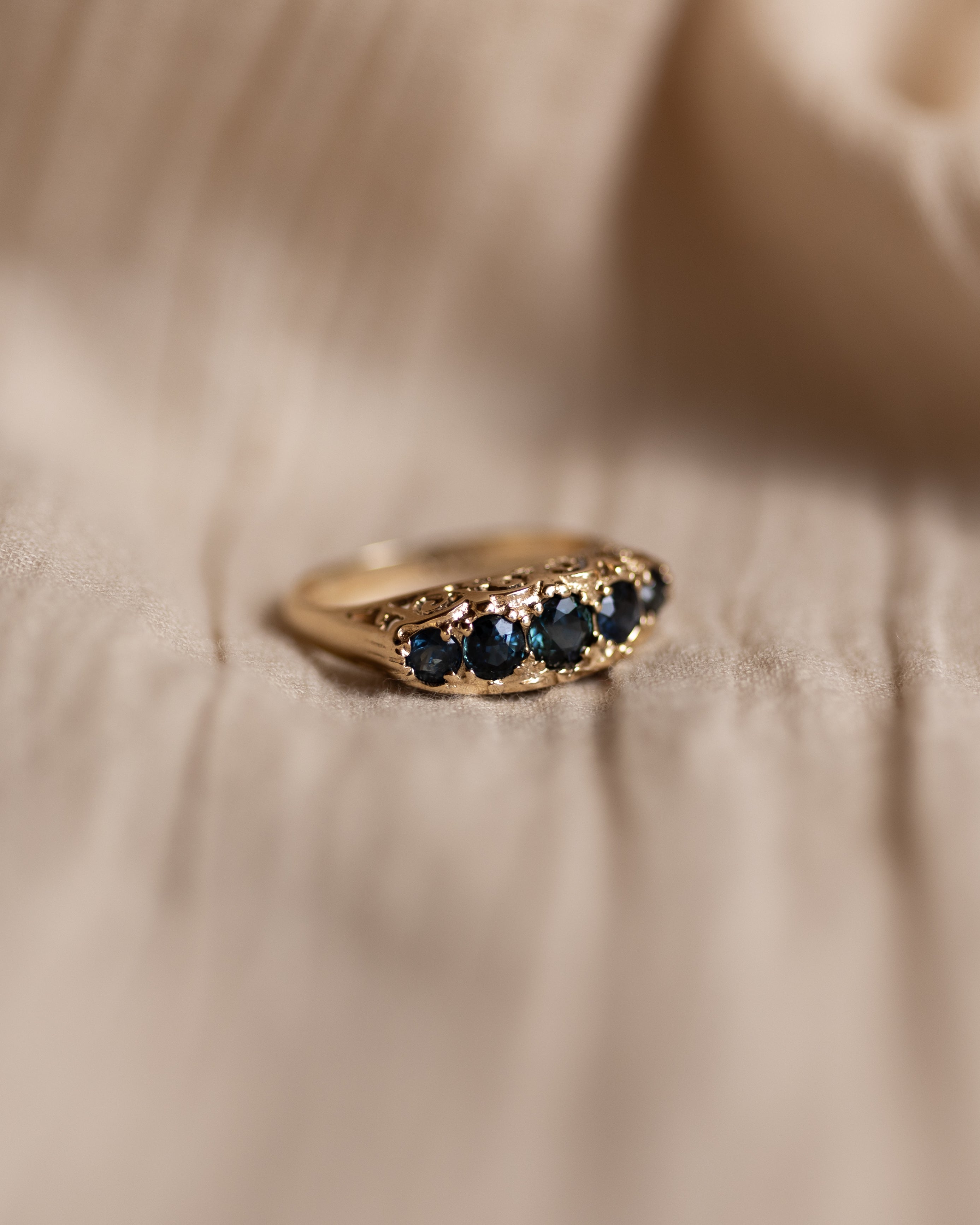 Henrietta 1978 Vintage 9ct Gold Blue Topaz Five Stone Ring