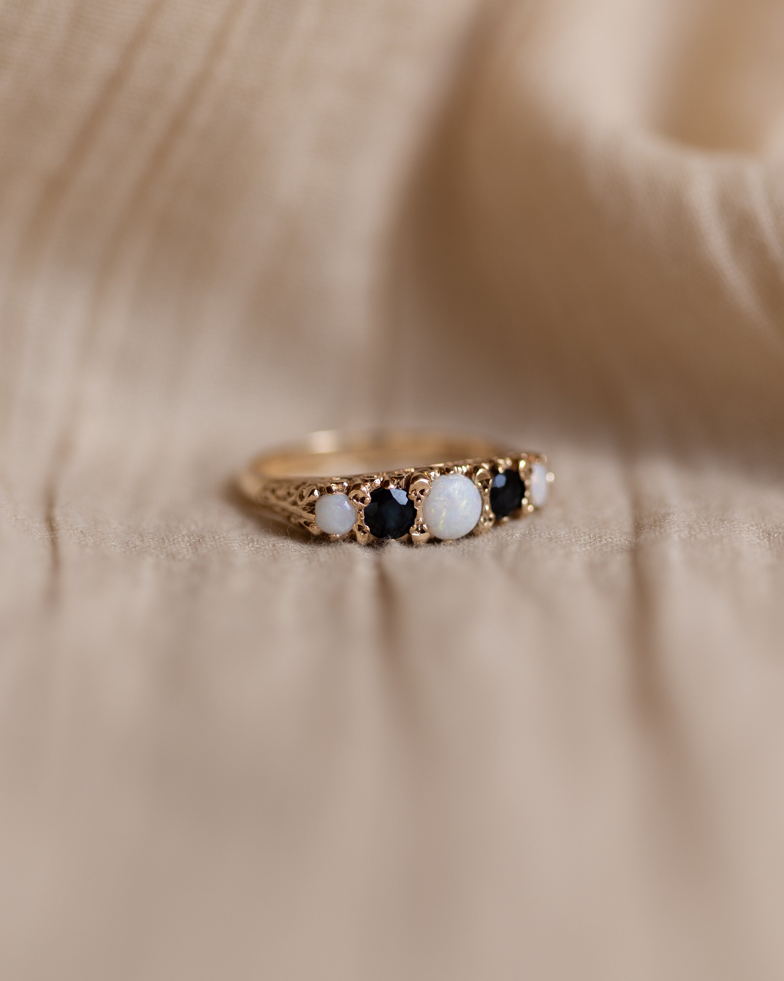 Inez 1977 Vintage 9ct Gold Opal & Sapphire Five Stone Ring