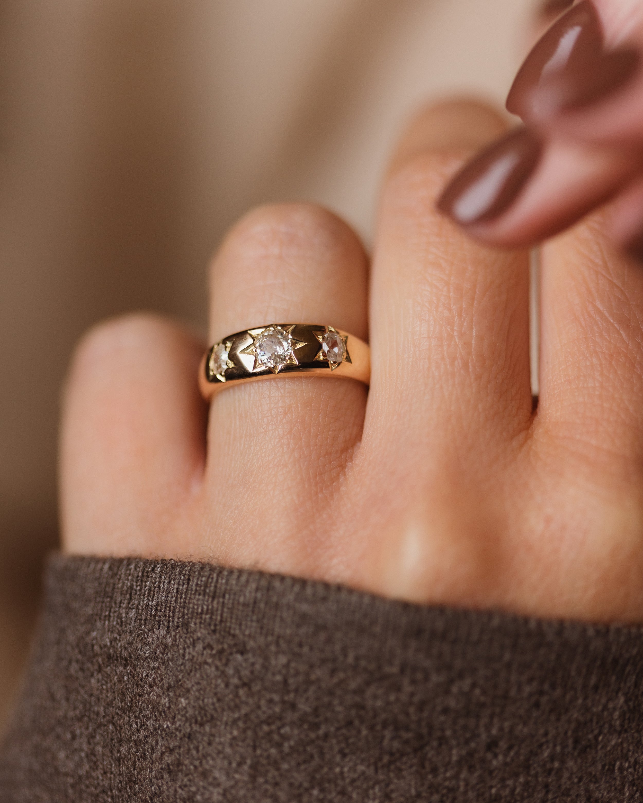 Margery Antique 18ct Gold Star Set Diamond Trilogy Ring