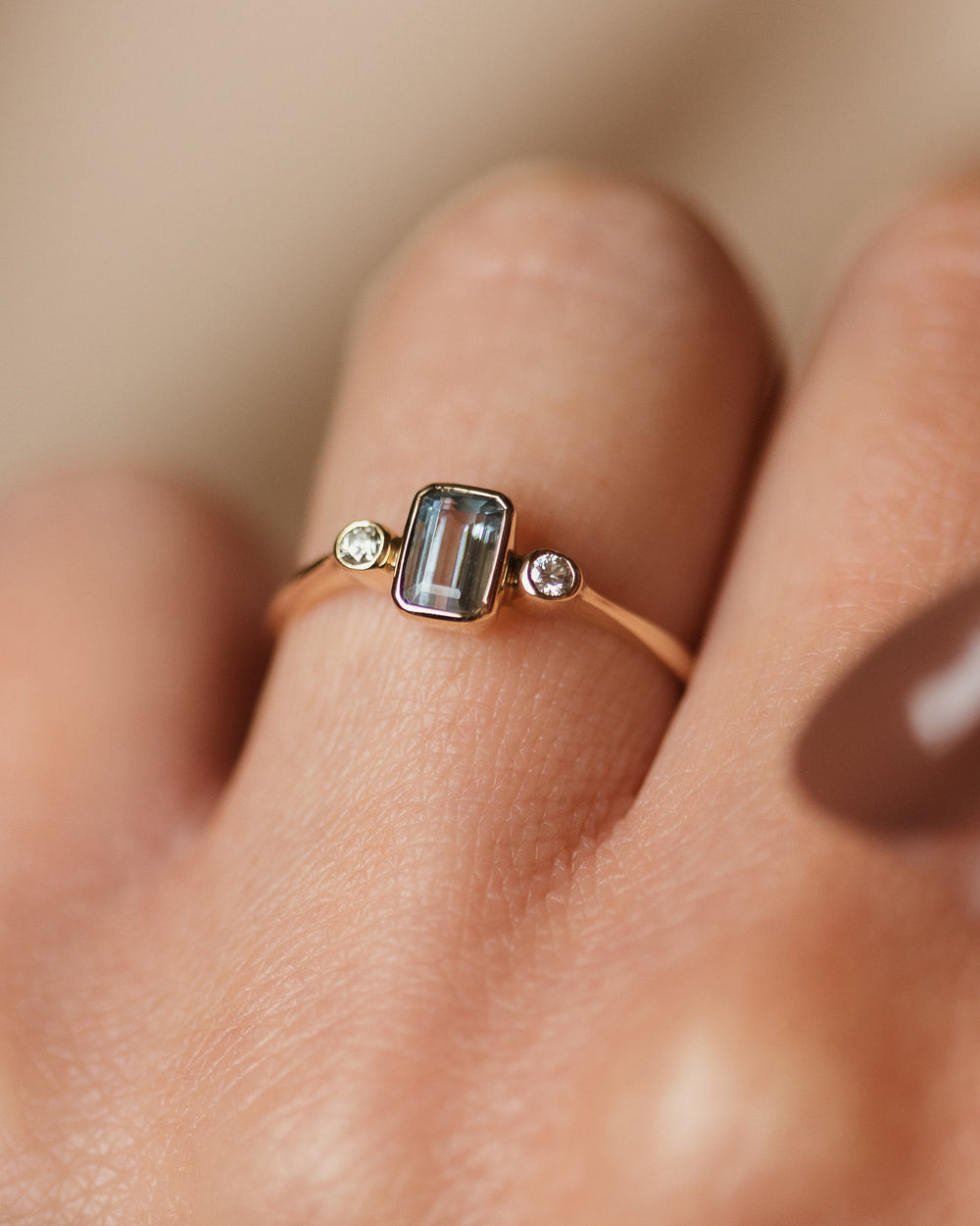 Gilda 1990 Vintage 9ct Gold Aquamarine & Diamond Trilogy Ring