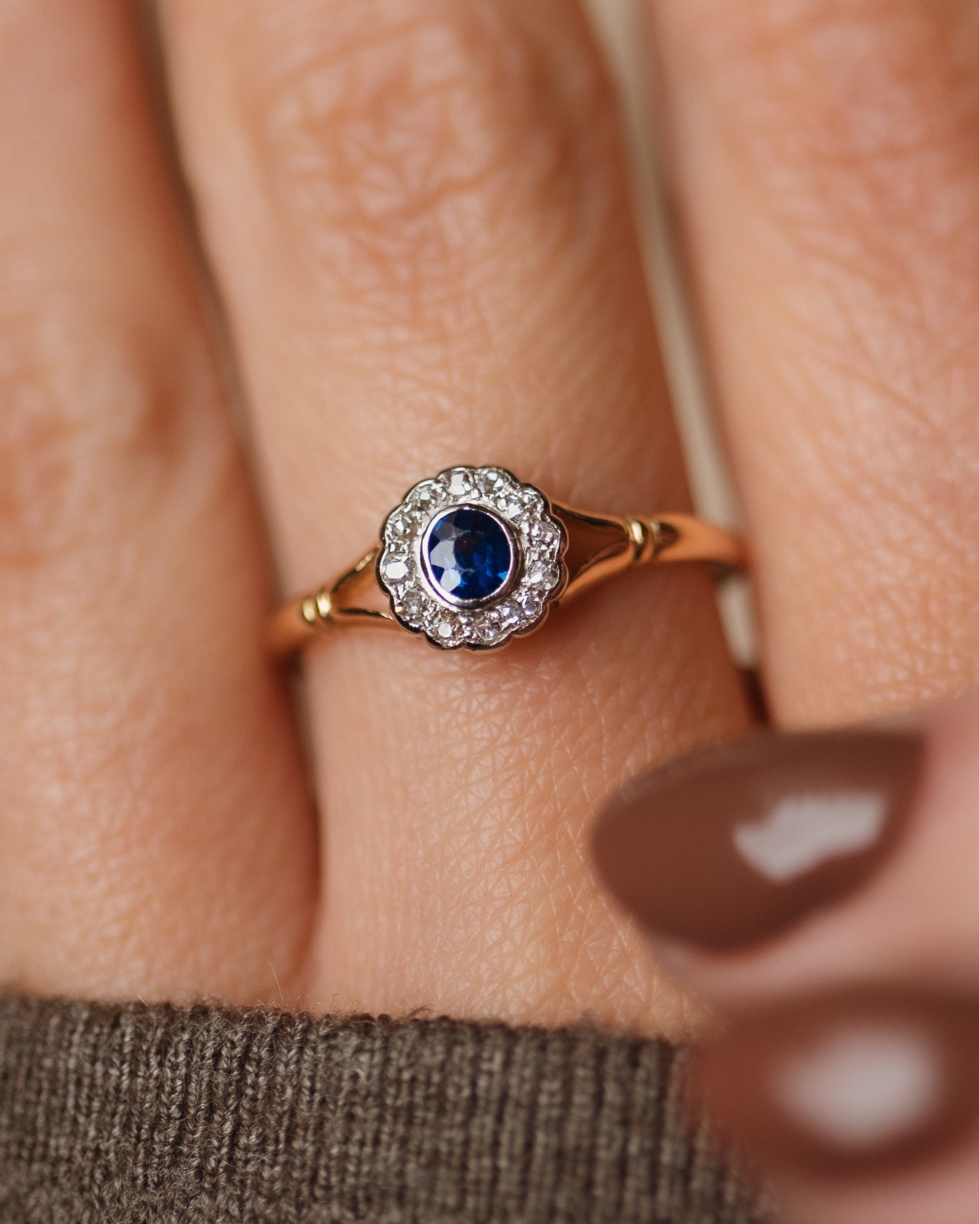 Claudette Antique 18ct Gold Sapphire & Diamond Cluster Ring