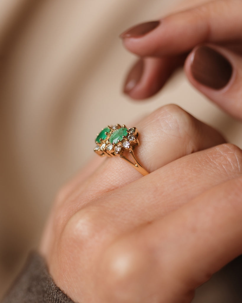 Eloise Vintage 18ct Gold Emerald & Diamond Cluster Ring