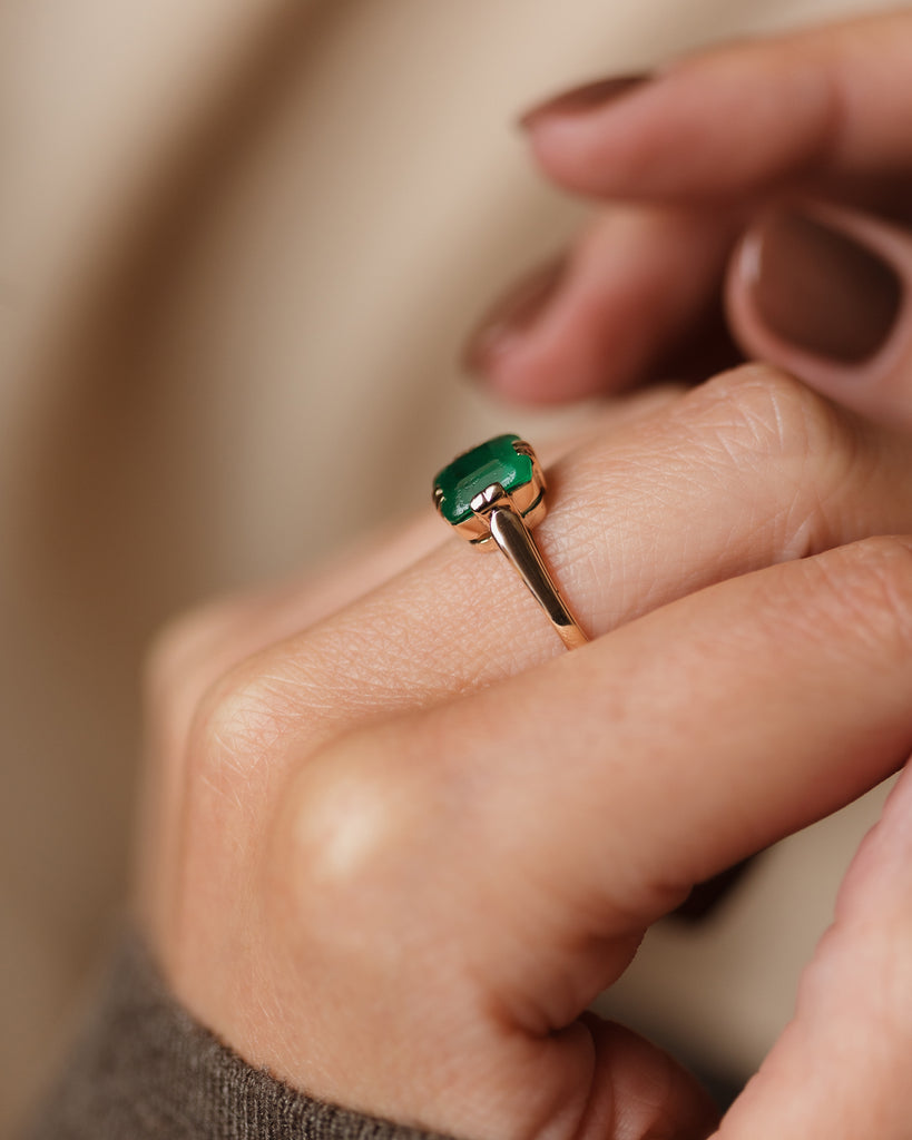 Rafaela Antique 9ct Gold Chrysoprase Single Stone Ring
