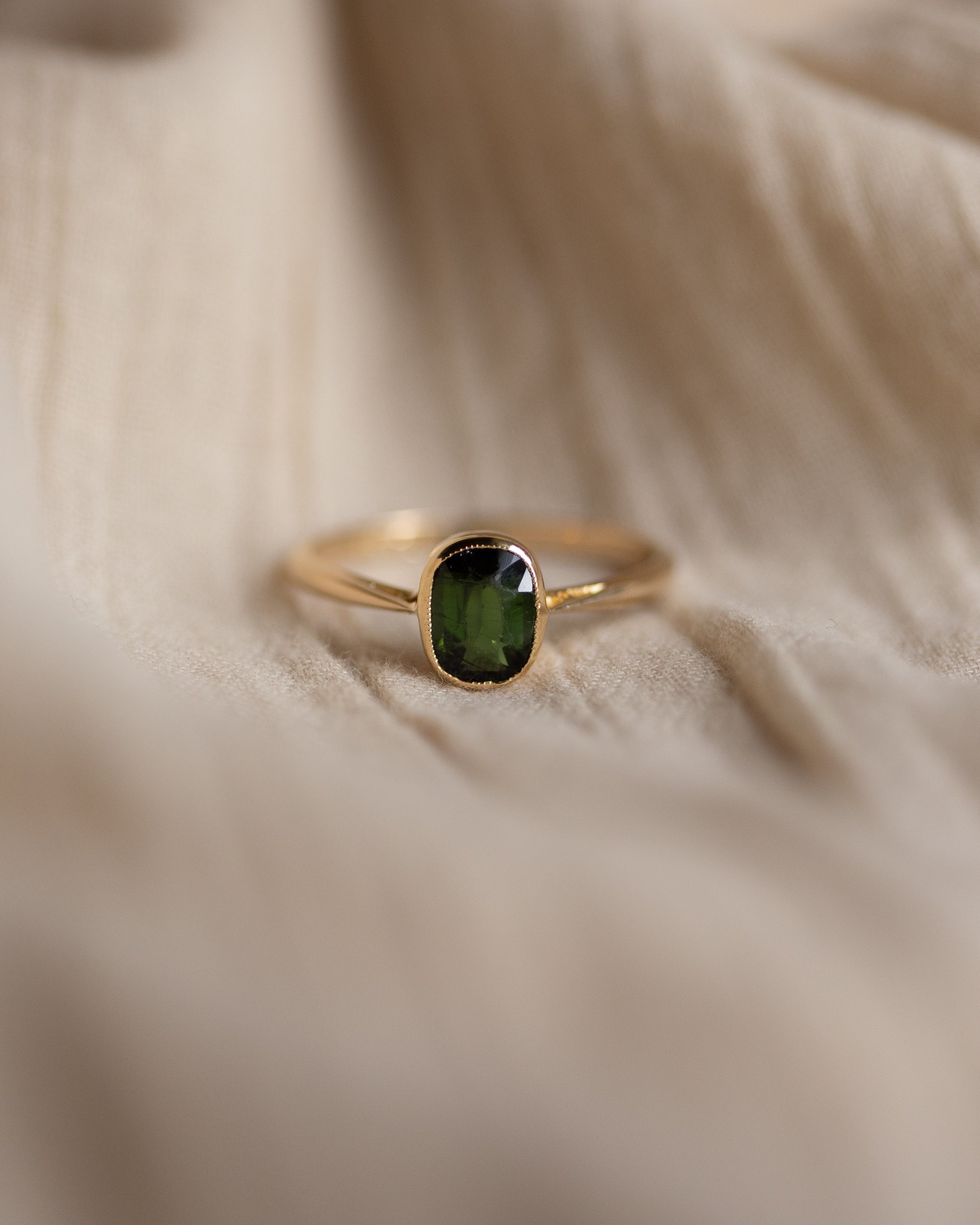 Hester Antique 18ct Gold Tourmaline Single Stone Ring