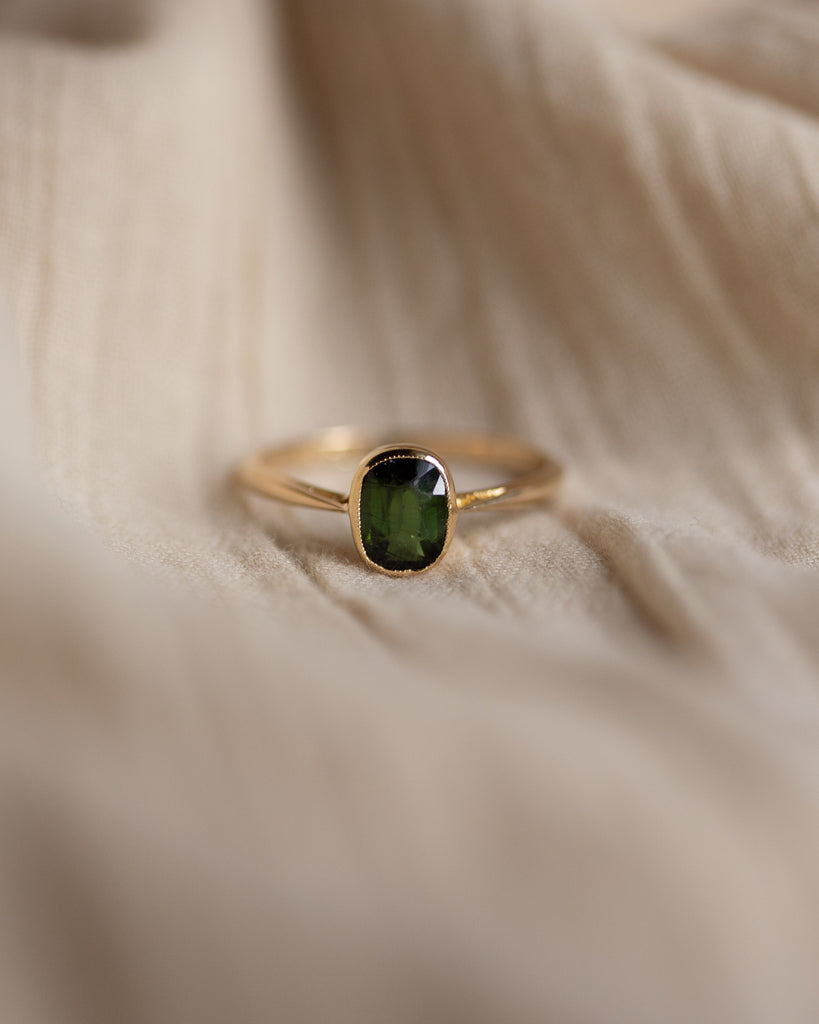 Hester Antique 18ct Gold Tourmaline Single Stone Ring