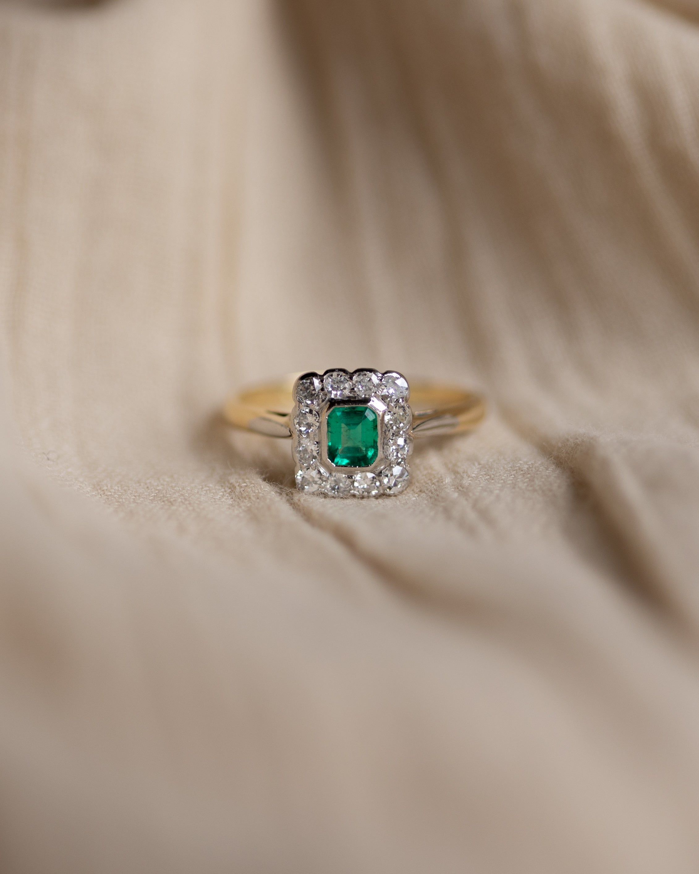 Iris Antique Art Deco 18ct Gold Emerald & Diamond Cluster Ring