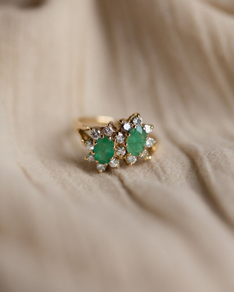 Eloise Vintage 18ct Gold Emerald & Diamond Cluster Ring