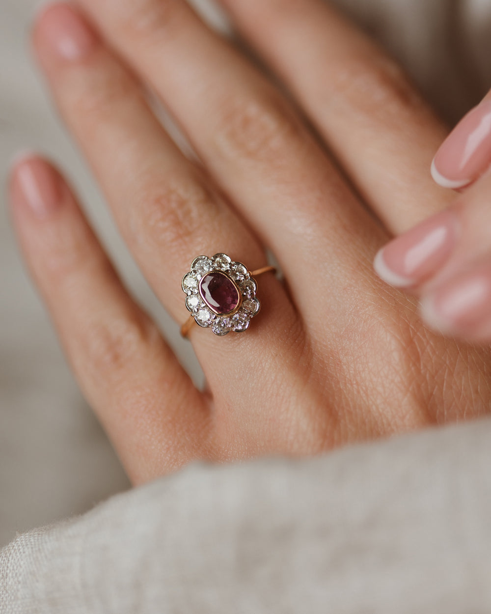 Juliette 1996 Vintage 18ct Gold Pink Sapphire & Diamond Cluster Ring