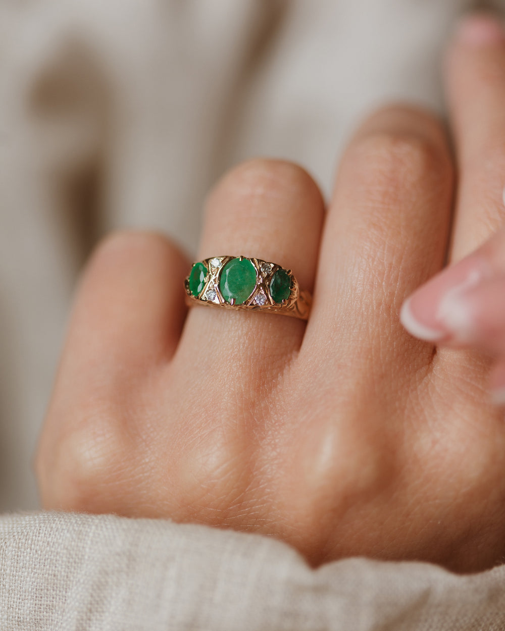 Blanche 1987 Vintage 9ct Gold Emerald & Diamond Seven Stone Ring